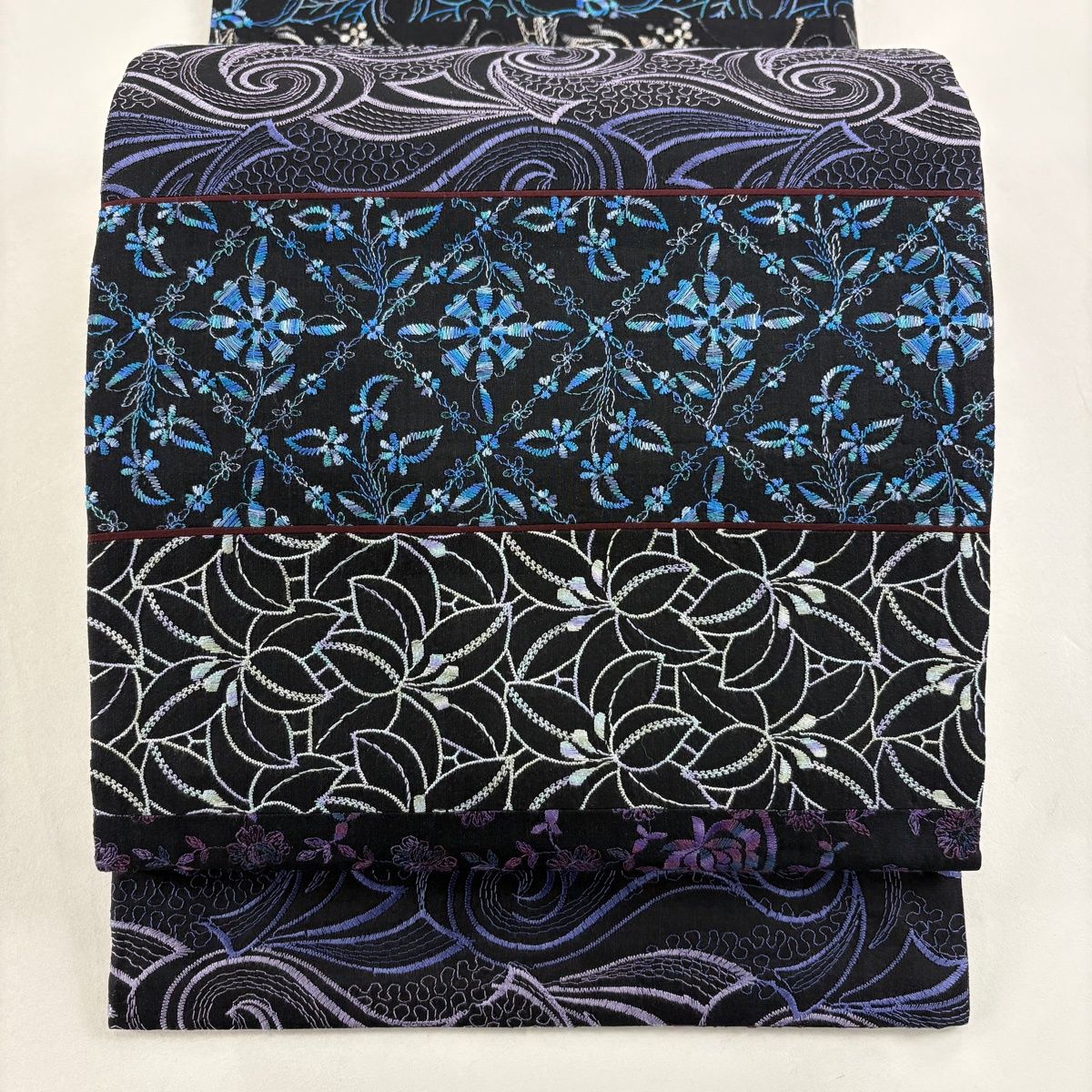 美品】 袋帯 逸品 草花 波 刺繍 黒 全通 正絹 【中古】 - メルカリ