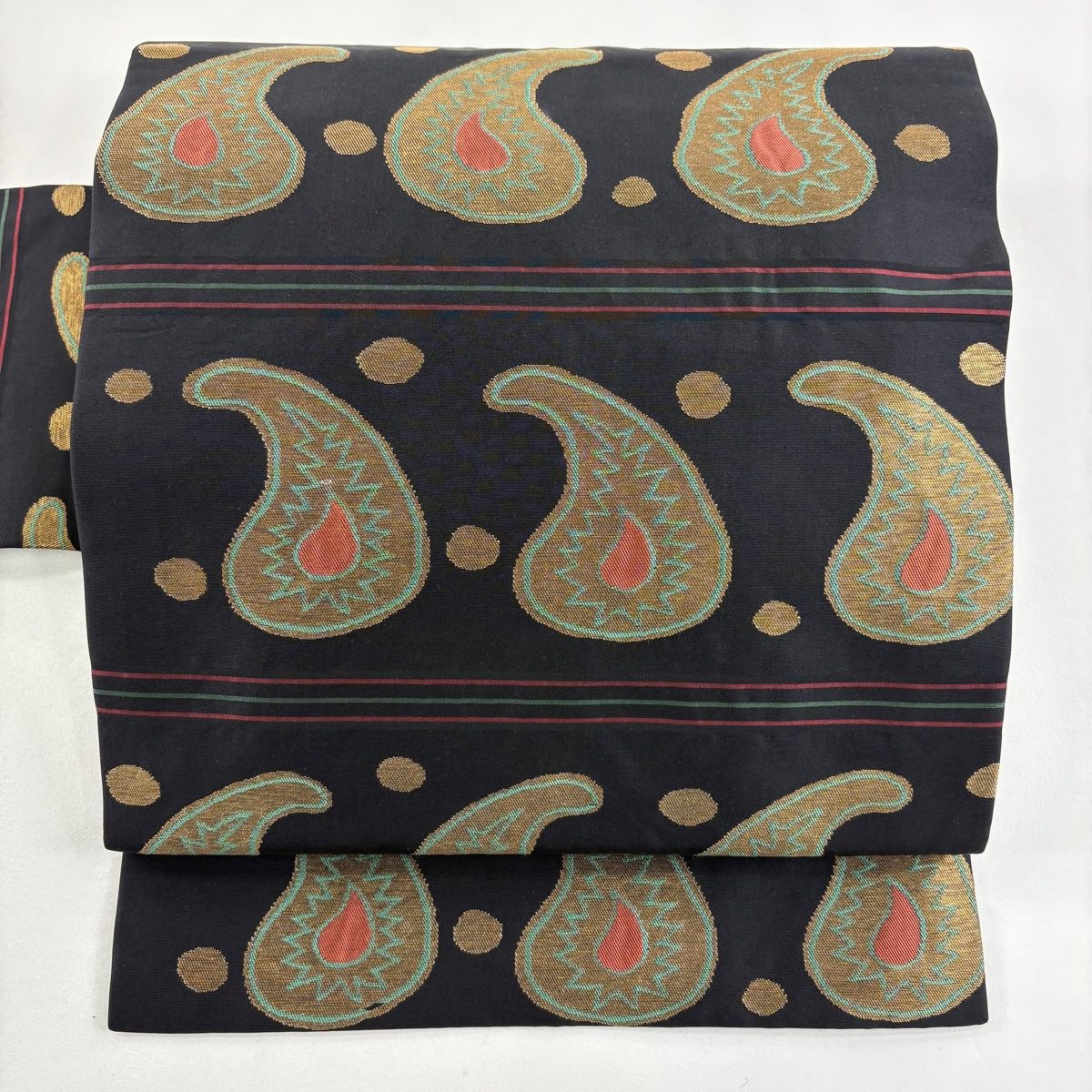 名古屋帯 桝屋高尾 落款 勾玉 縞 箔 黒 正絹