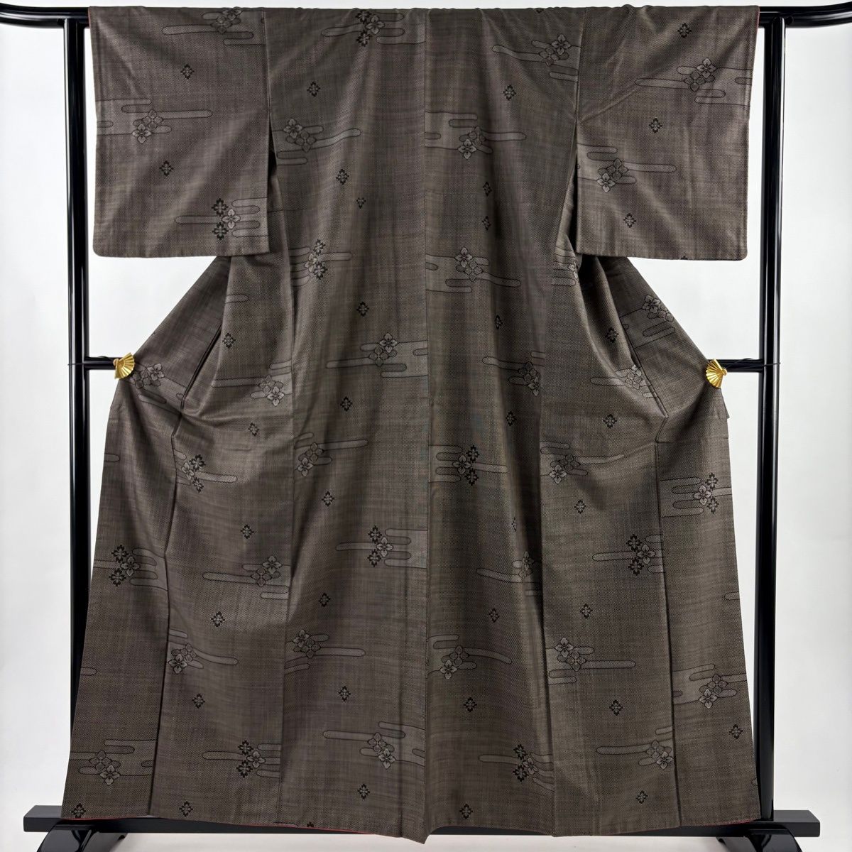 大島紬 身丈158 5 cm 裄丈63 S 袷 純泥染 証紙 ヱ霞 花 焦茶色 正絹 秀品
