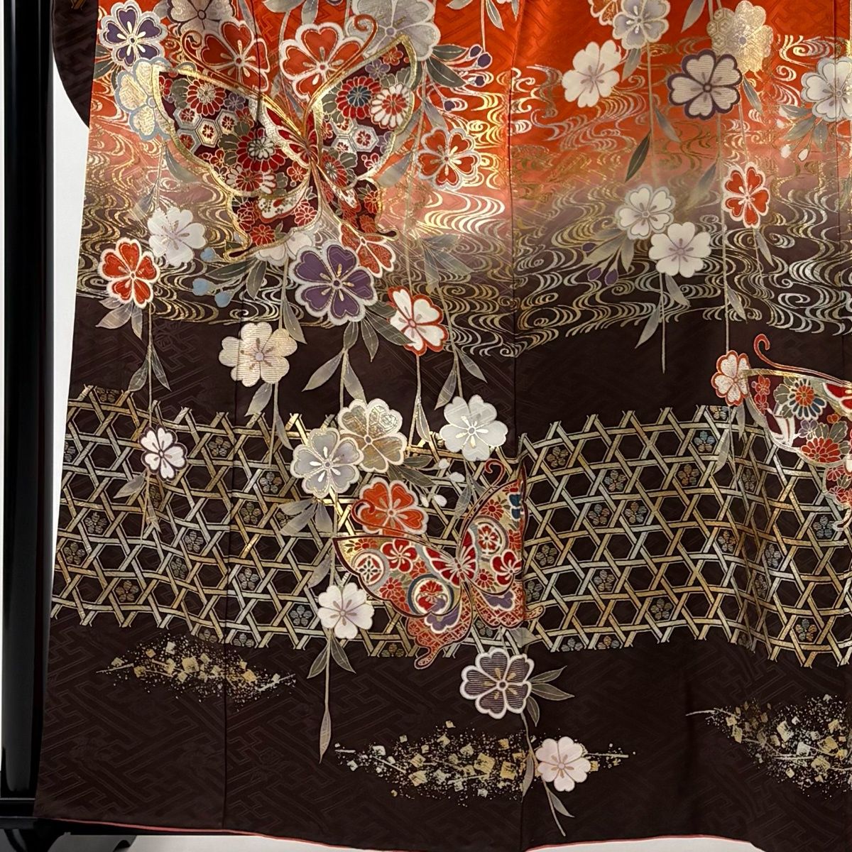 振袖 身丈160.5 cm 裄丈65.5 M 袷 蝶 桜 金糸 金銀彩 茶紫 正絹 秀品