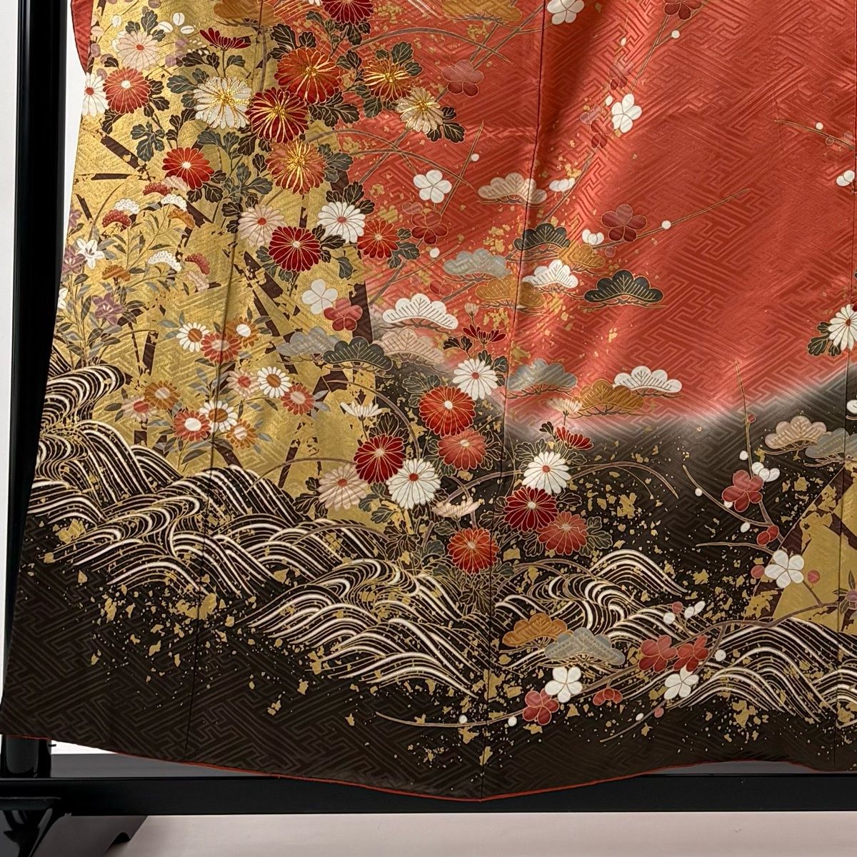 振袖 身丈158.5 cm 裄丈62 S 袷 菊 笠松 金糸 金彩 濃ピンク 正絹 秀品