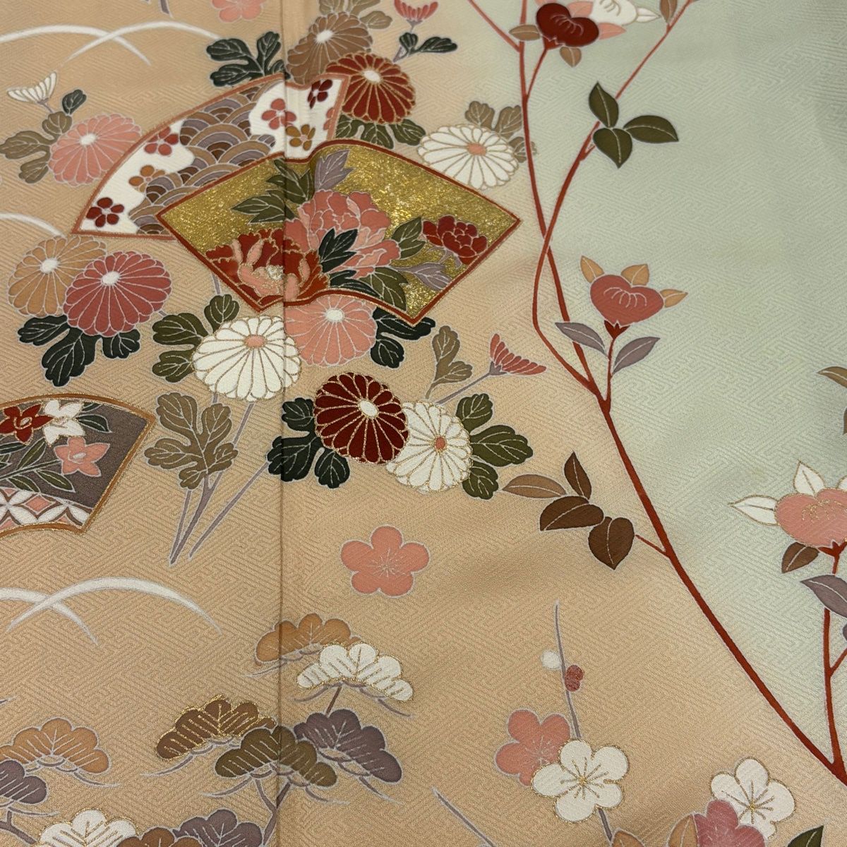  訪問着 身丈160 cm 裄丈63.5 S 袷 扇面 菊 金彩 染め分け 薄オレンジ 正絹 秀品 訪問着 付け下げ 着物