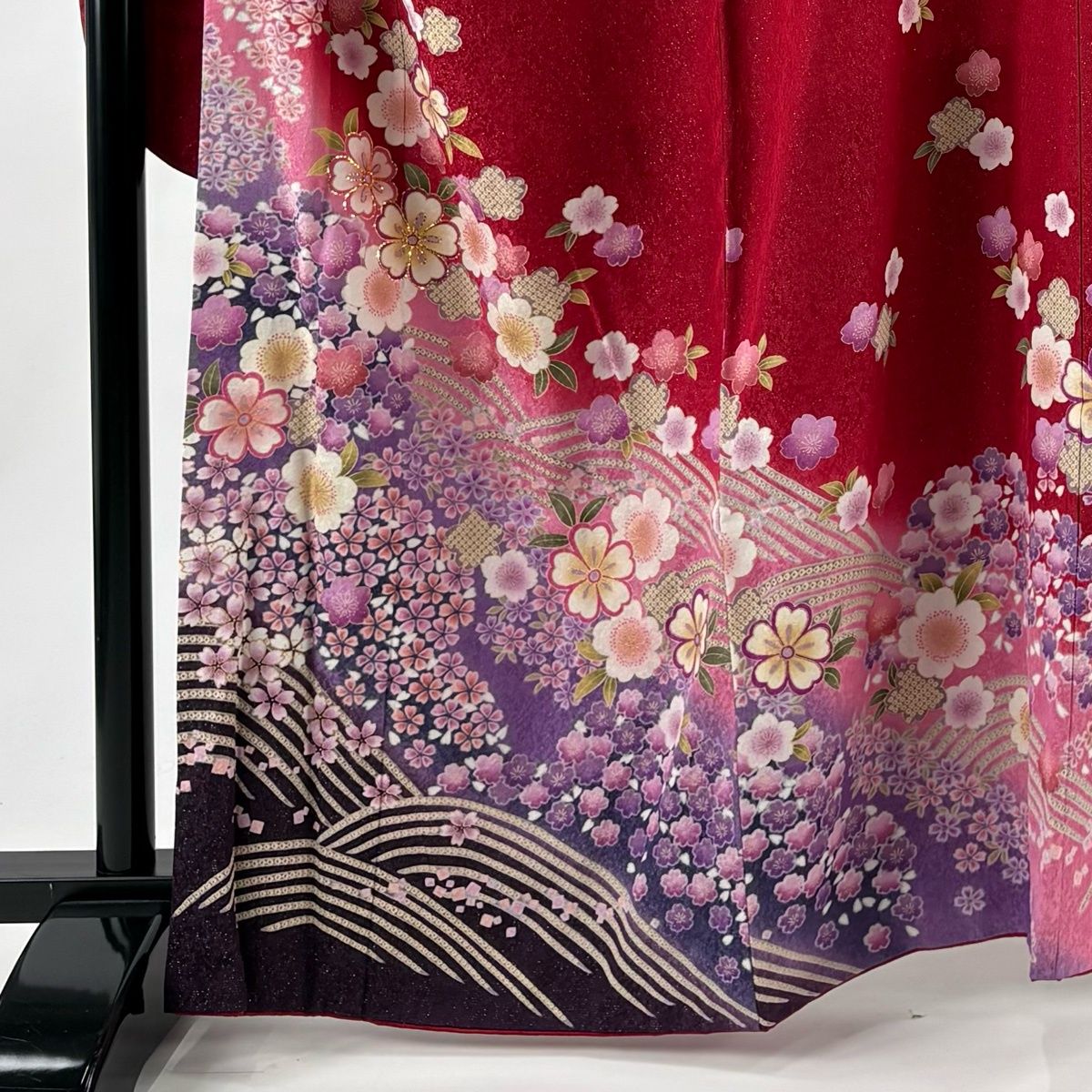 振袖 身丈161.5 cm 裄丈70 L 袷 桜 銀通し 箔 赤 正絹