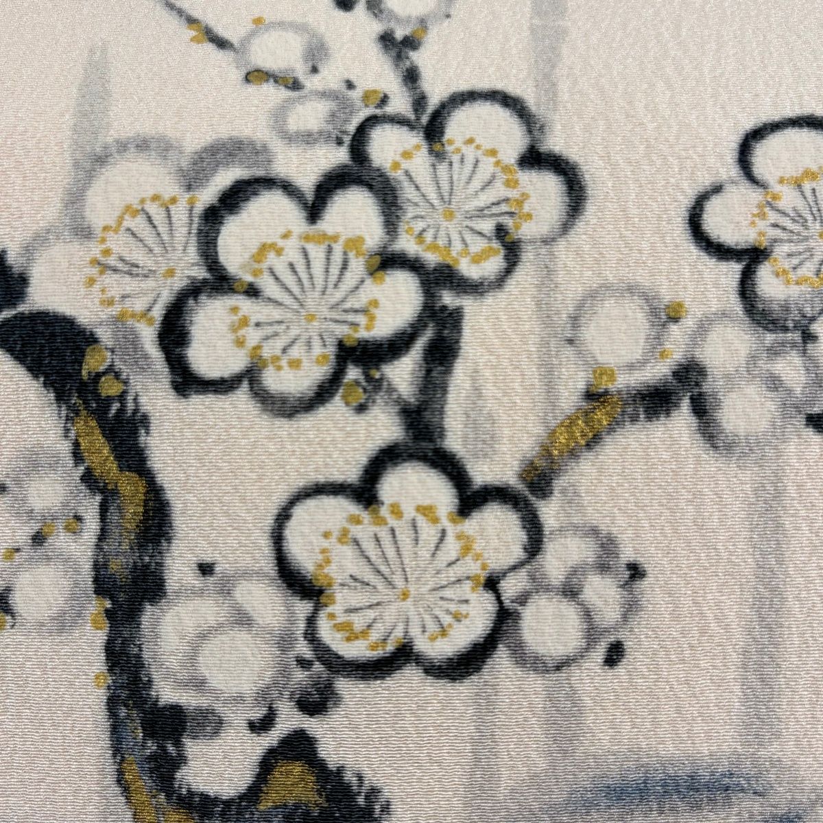 名古屋帯 落款 山科春宣 枝梅 笹 金彩 縮緬 薄オレンジ 正絹