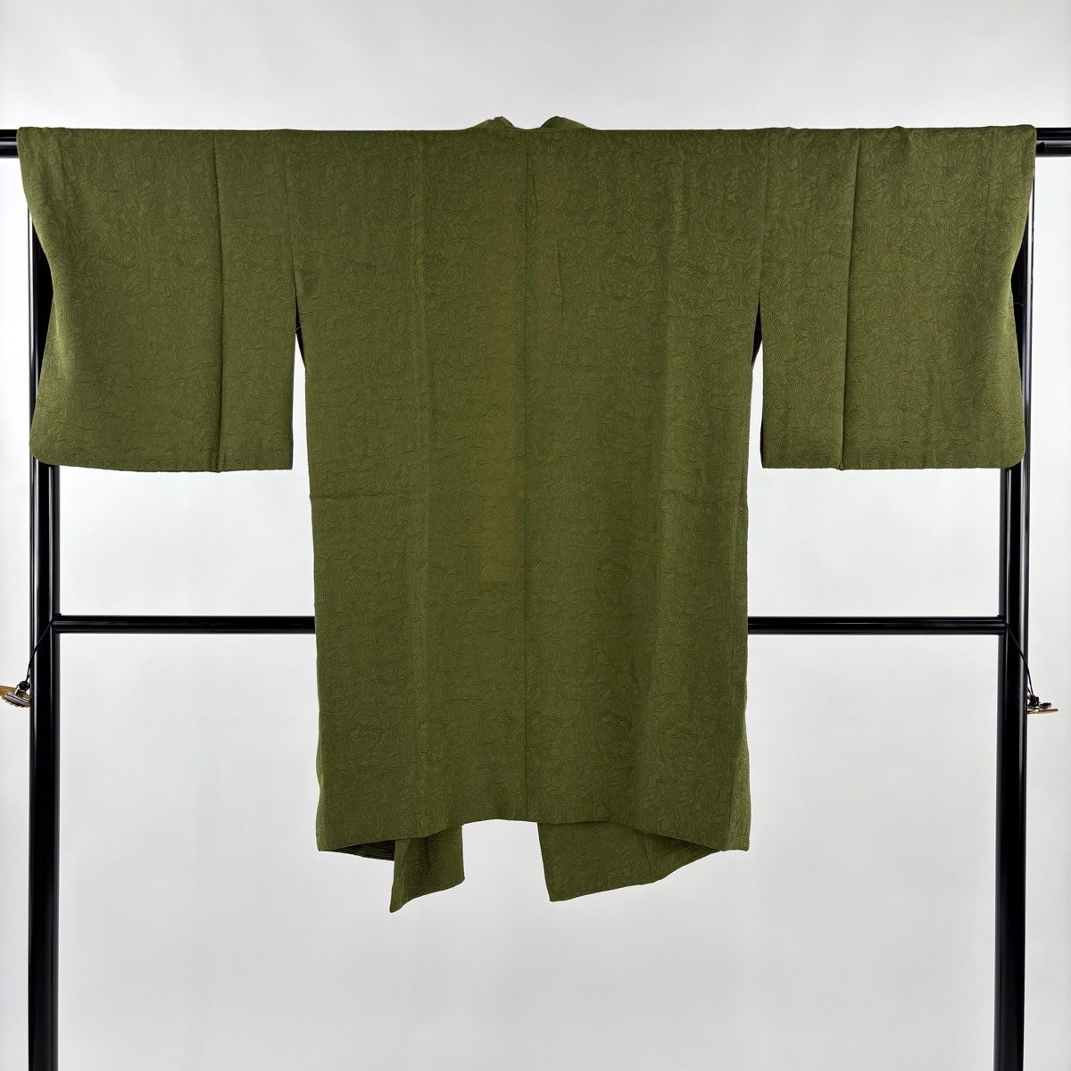 道中着 身丈93 cm 裄丈68 L 和装コート 洗える着物 地紋 抹茶色 化繊 秀品