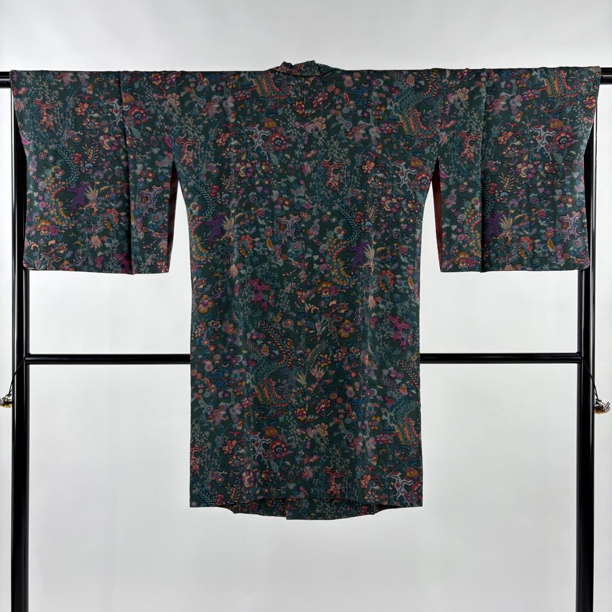 道行 身丈97 cm 裄丈66 5 M 和装コート 被布衿 草花 鳥 縮緬 深緑 正絹 秀品