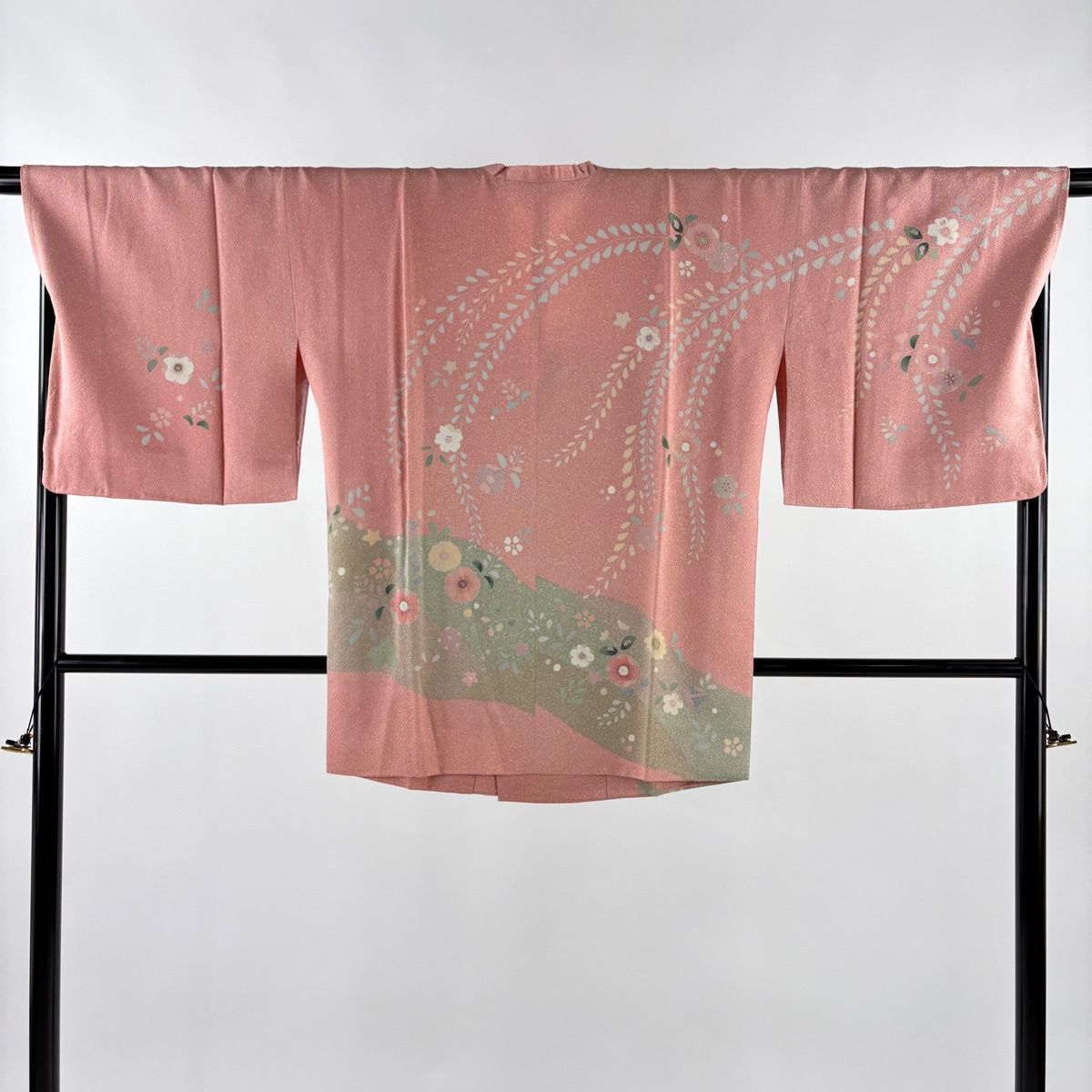 道行 身丈80 cm 裄丈68 5 L 和装コート 角衿 草花 ピンク 正絹 秀品