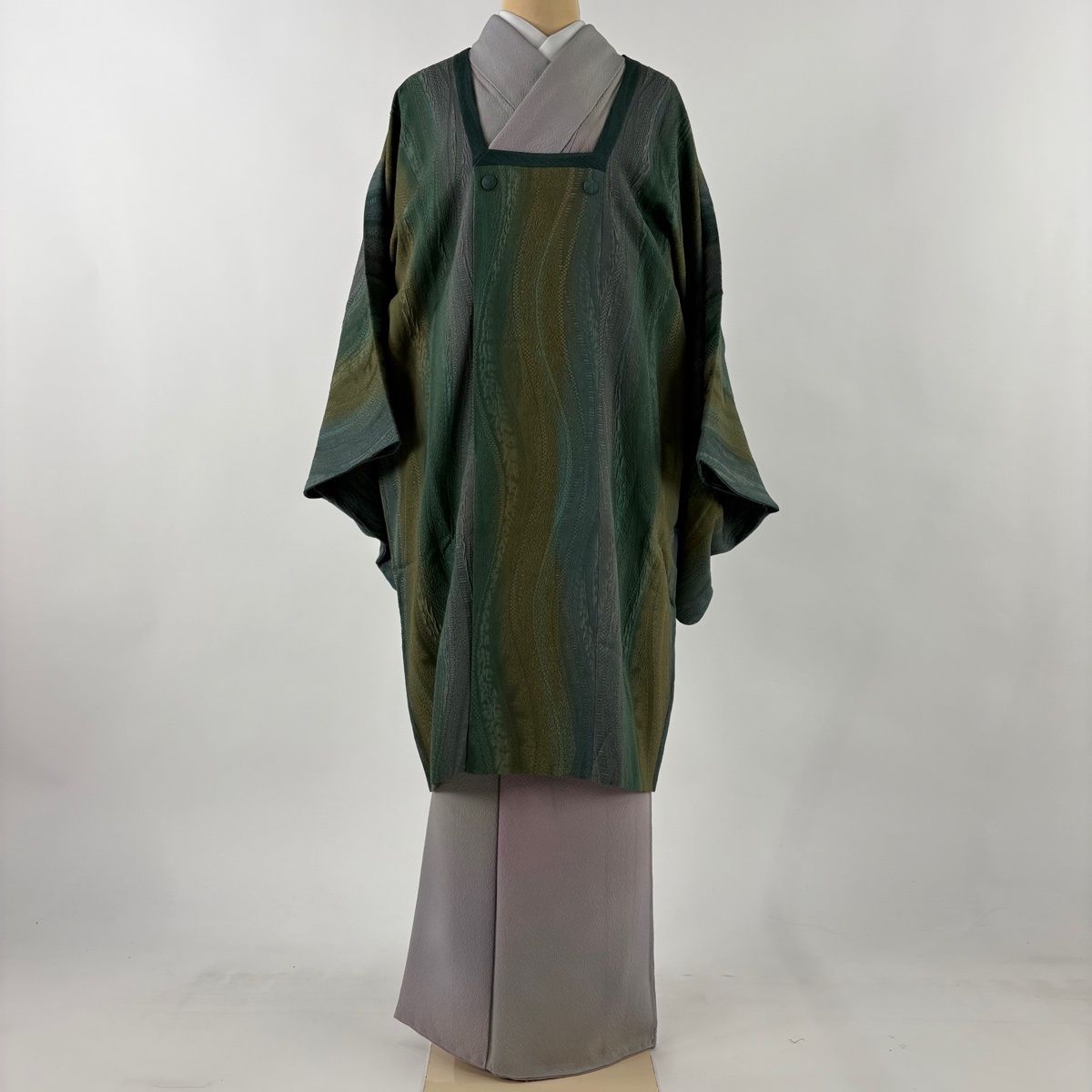 道行 身丈98 cm 裄丈68 L 和装コート 角衿 地紋 ぼかし 灰緑 正絹 秀品