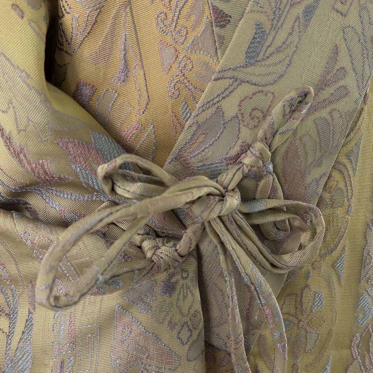 幾何学 ベージュ