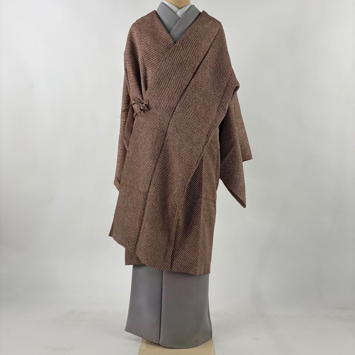 道中着 身丈108 cm 裄丈65 M 和装コート 総絞り 茶色 正絹 秀品