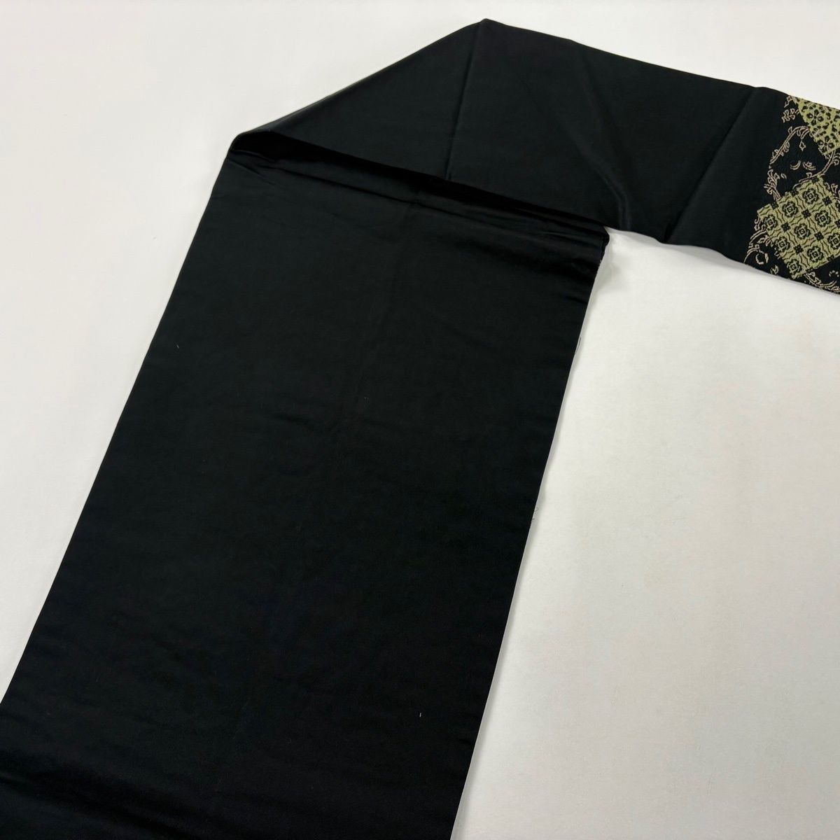  名古屋帯 秀品 花菱 唐草 箔 銀糸 黒 正絹 名古屋帯 帯