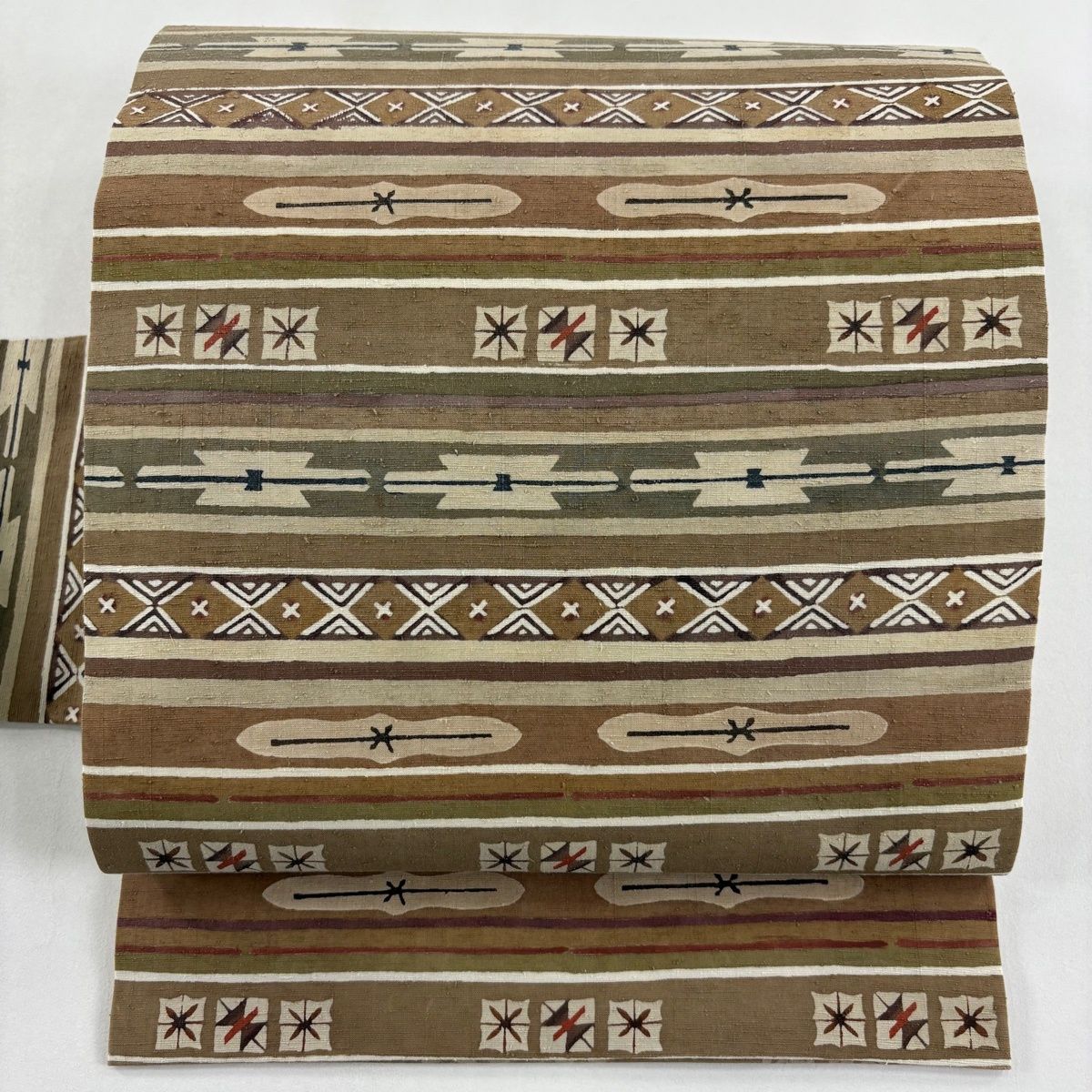 名古屋帯 秀品 紬地 縞 幾何学 茶色 正絹