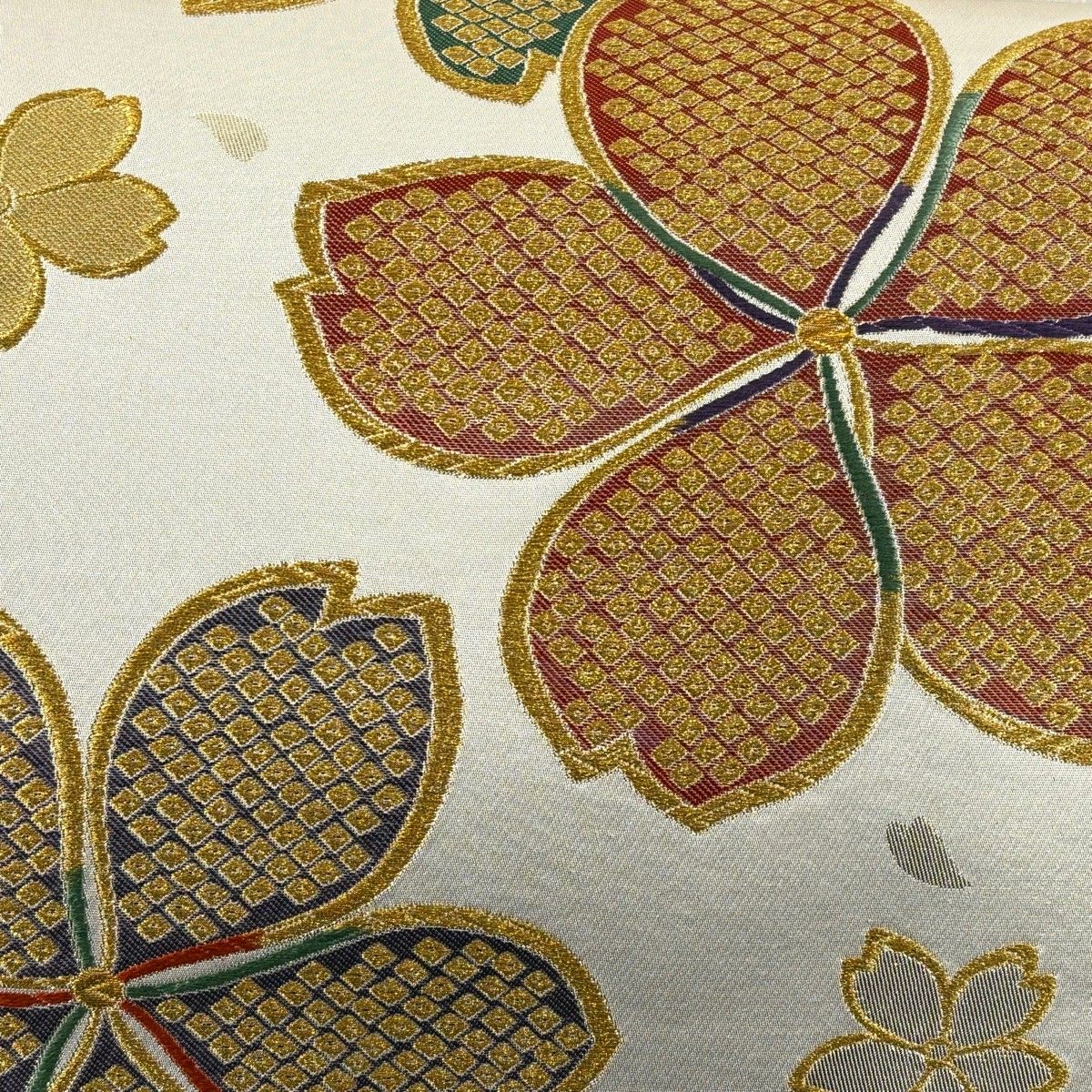 袋帯 秀品 桜 花びら 金糸 箔 クリーム 六通 正絹