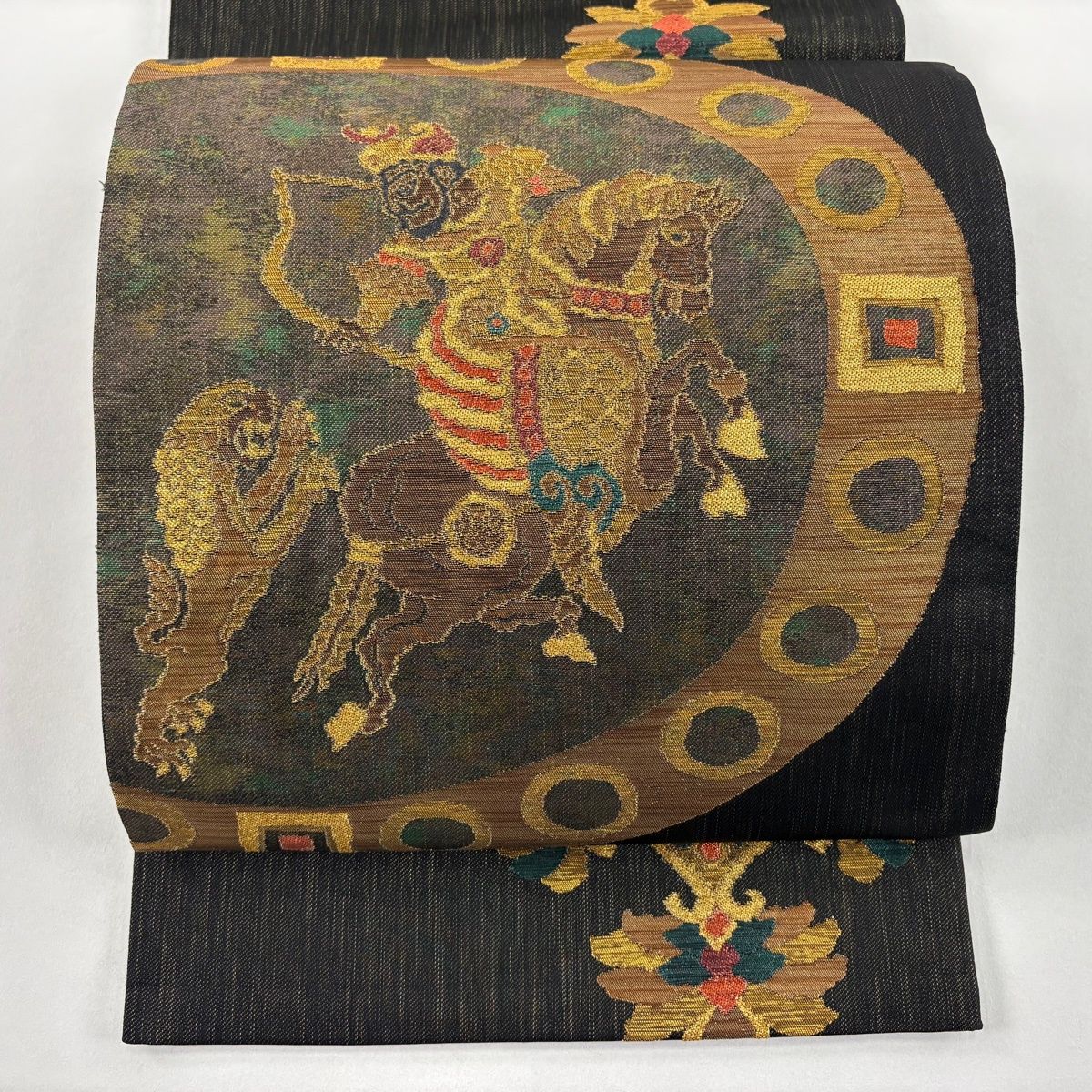 袋帯 秀品 狩猟文 連珠文 金糸 箔 墨色 お太鼓柄 正絹