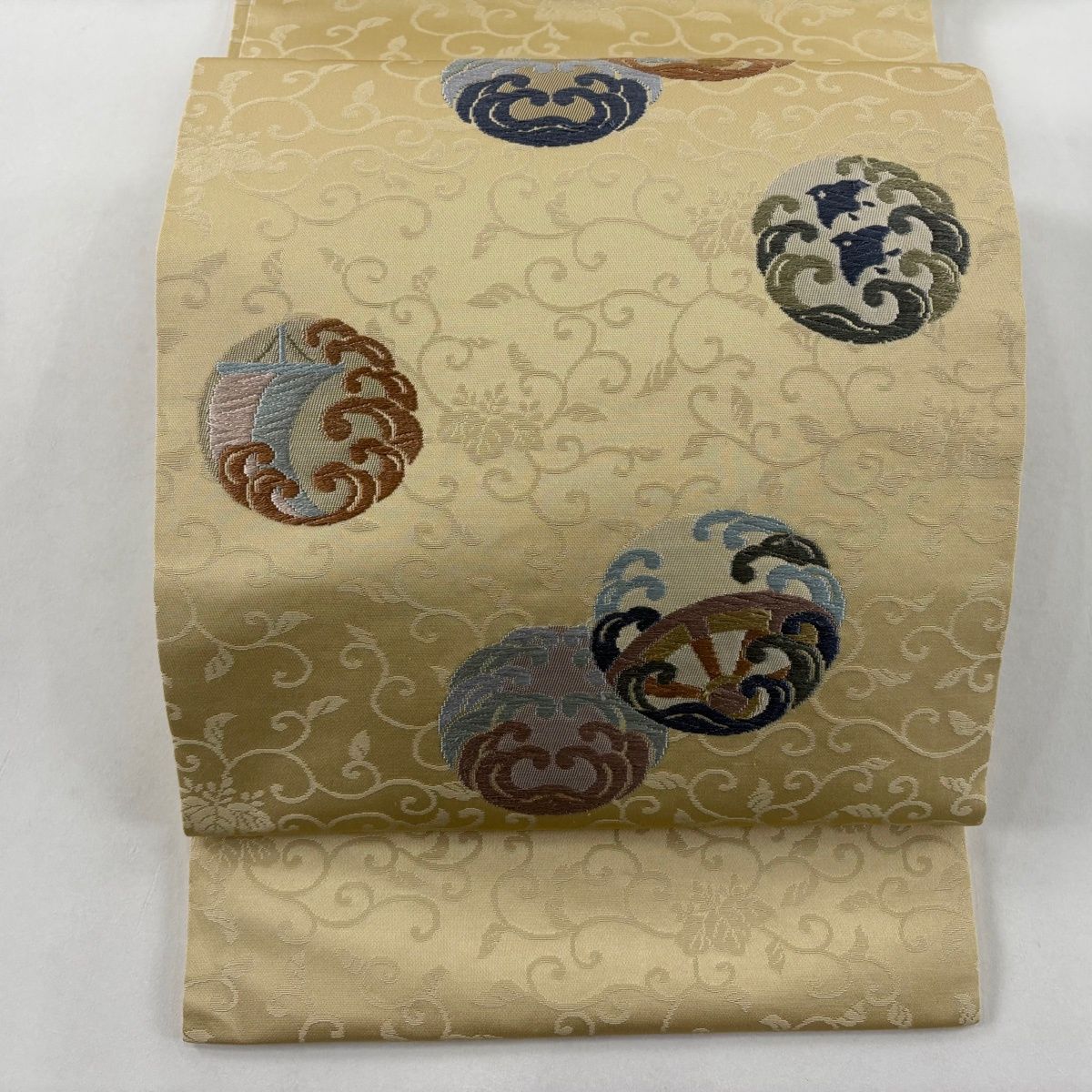 開き名古屋帯 秀品 波頭 千鳥 唐織 ベージュ 正絹