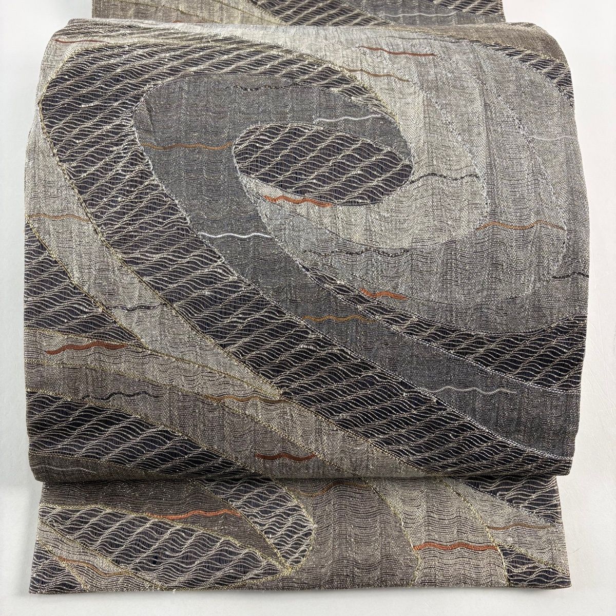 袋帯 秀品 幾何学 金銀糸 墨色 お太鼓柄 正絹