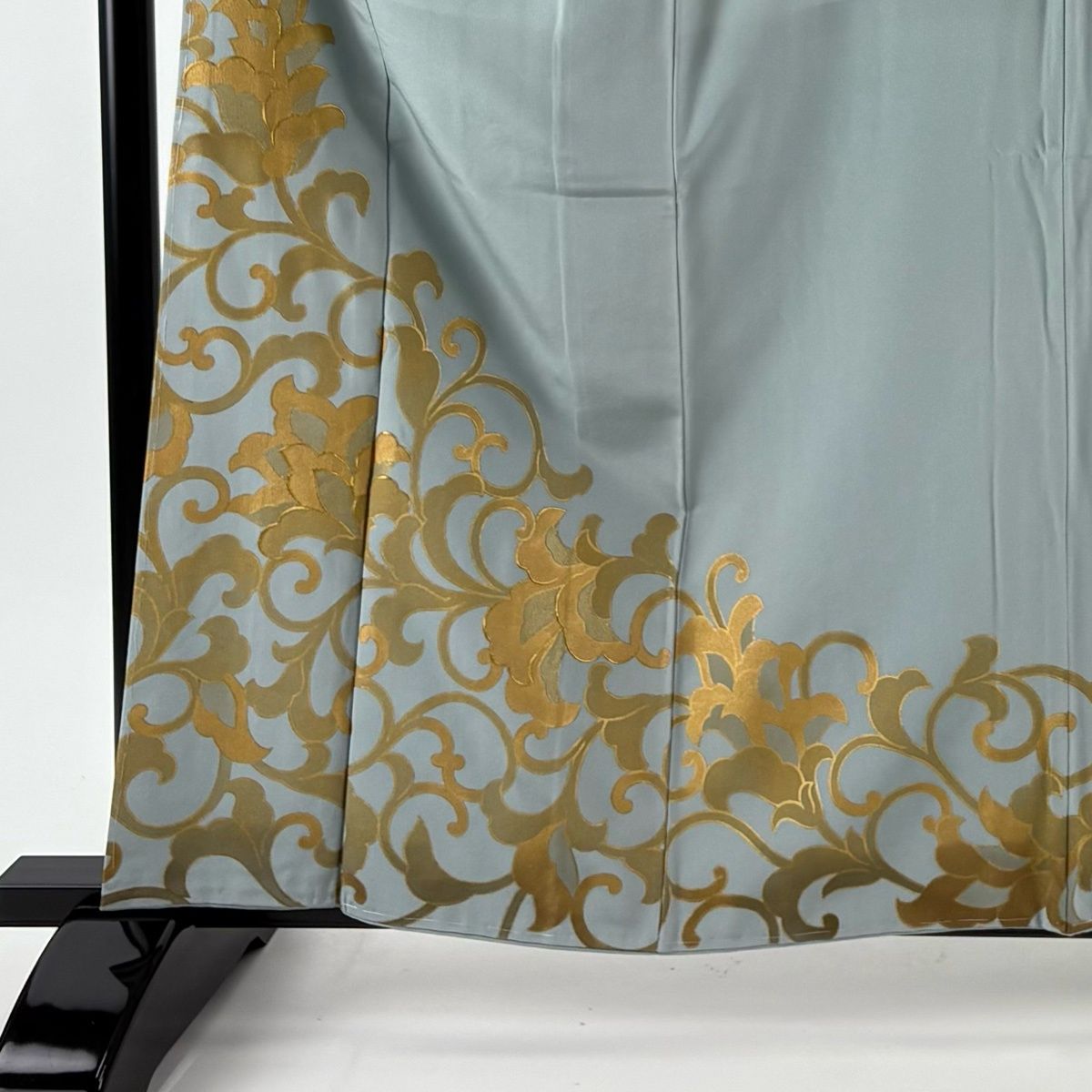 色留袖 身丈160 cm 裄丈64.5 M 袷 渡辺雪三郎 落款 花唐草 金糸 金彩 青灰色 正絹 一つ紋