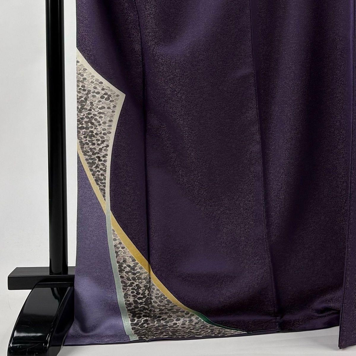 付下げ 身丈174 cm 裄丈69.5 L 袷 上野為二 落款 草花 万寿菊 金通し 紫 正絹