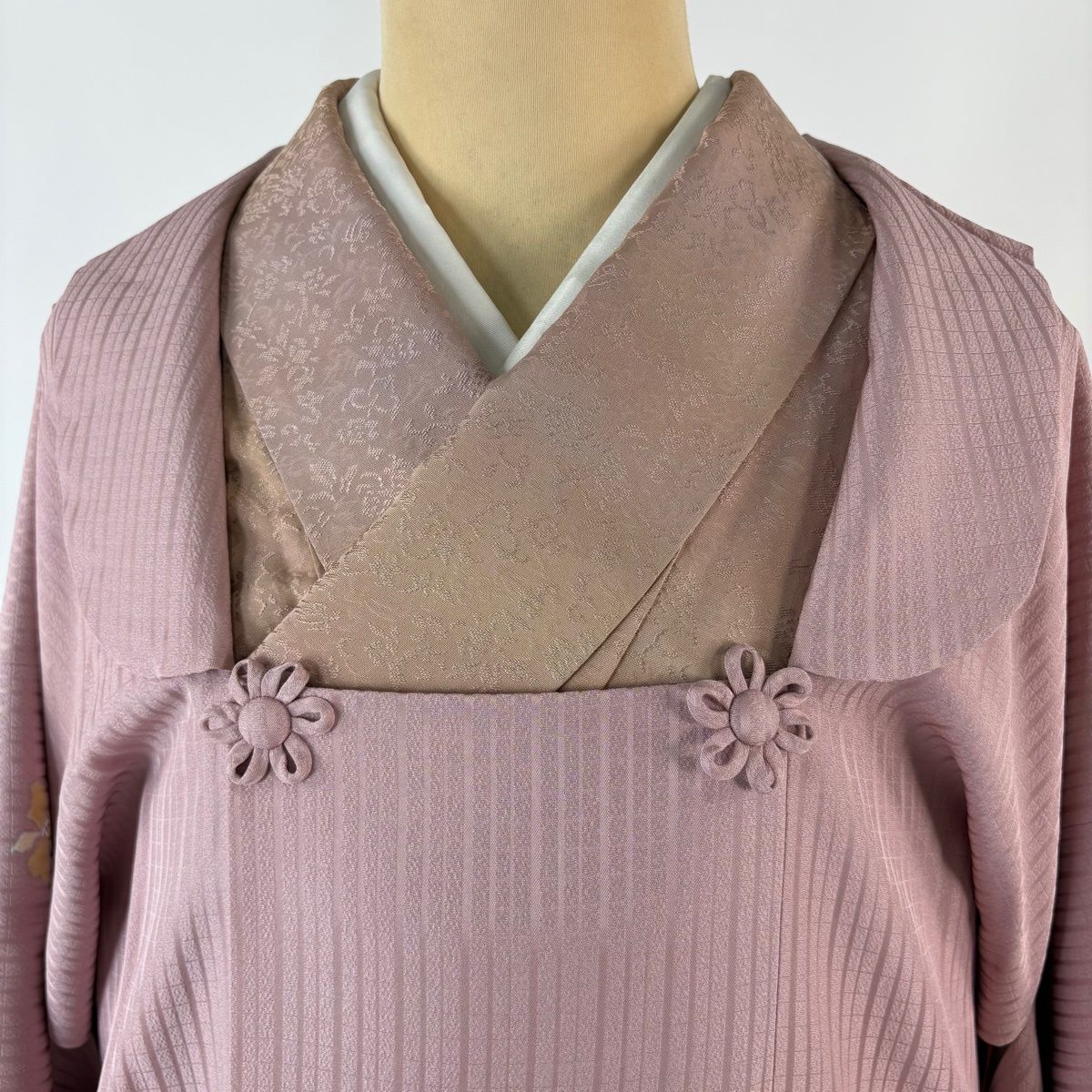  道行 身丈98.5 cm 裄丈65 M 和装コート 角衿 落款 花 地紋 ピンク 正絹 羽織 着物 浴衣