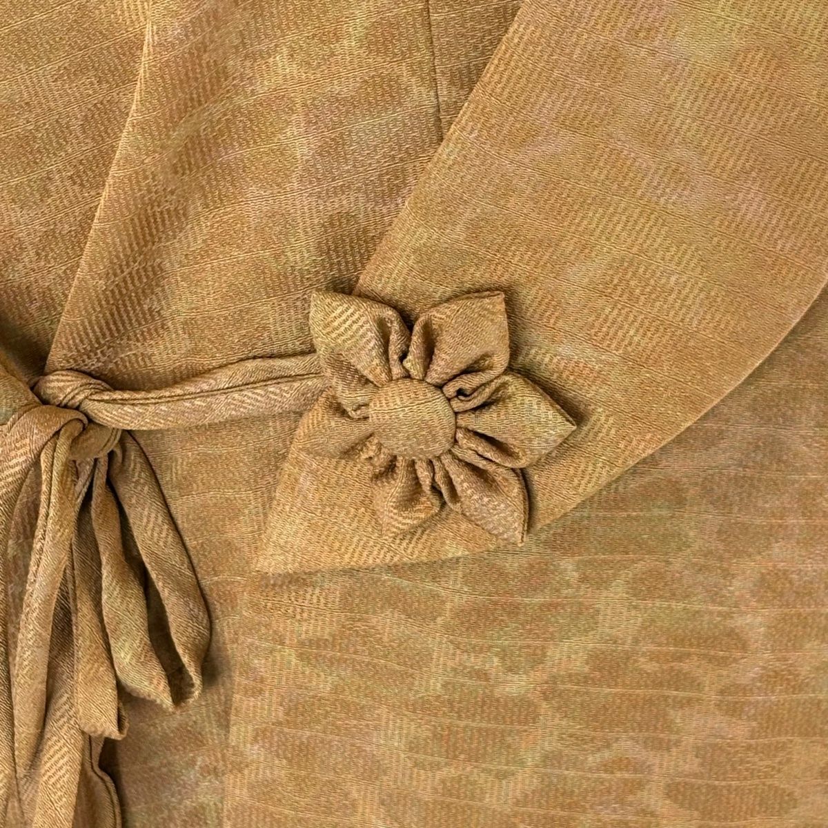  道中着 身丈112 cm 裄丈69 L 和装コート 地紋 ぼかし 薄オレンジ 正絹 羽織 着物 浴衣