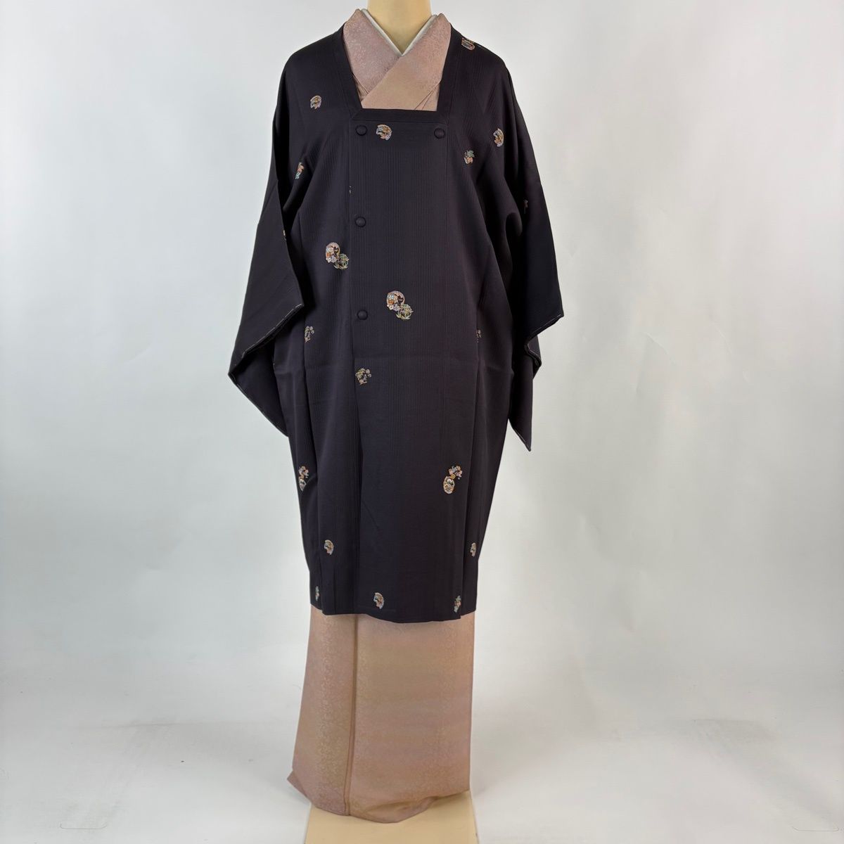 道行 身丈103 cm 裄丈64.5 M 和装コート 角衿 花丸文 文字文 金彩 濃紫 正絹