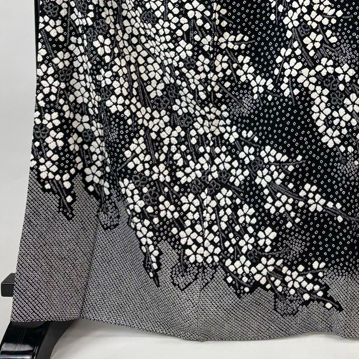 訪問着 身丈167cm 裄丈67.5cm L 袷 枝垂れ桜 総絞り 黒 正絹 名品