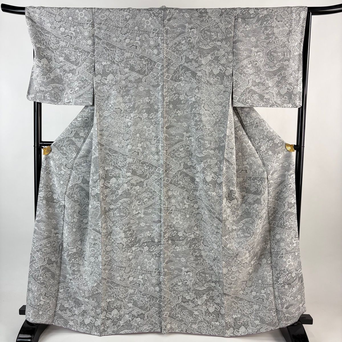 小紋 身丈166 5 cm 裄丈67 L 袷 紋意匠 花鳥 華文 灰色 正絹