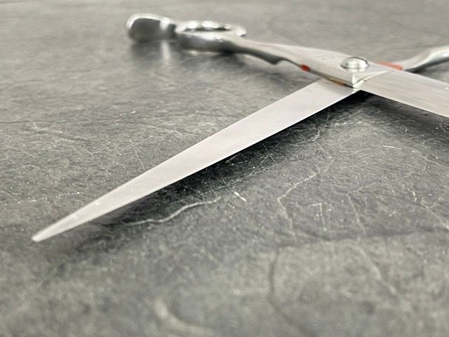 光 理容鋏 【中古】HIKARI RAY COSMOS 136 木箱付 ハサミ シザー レイ