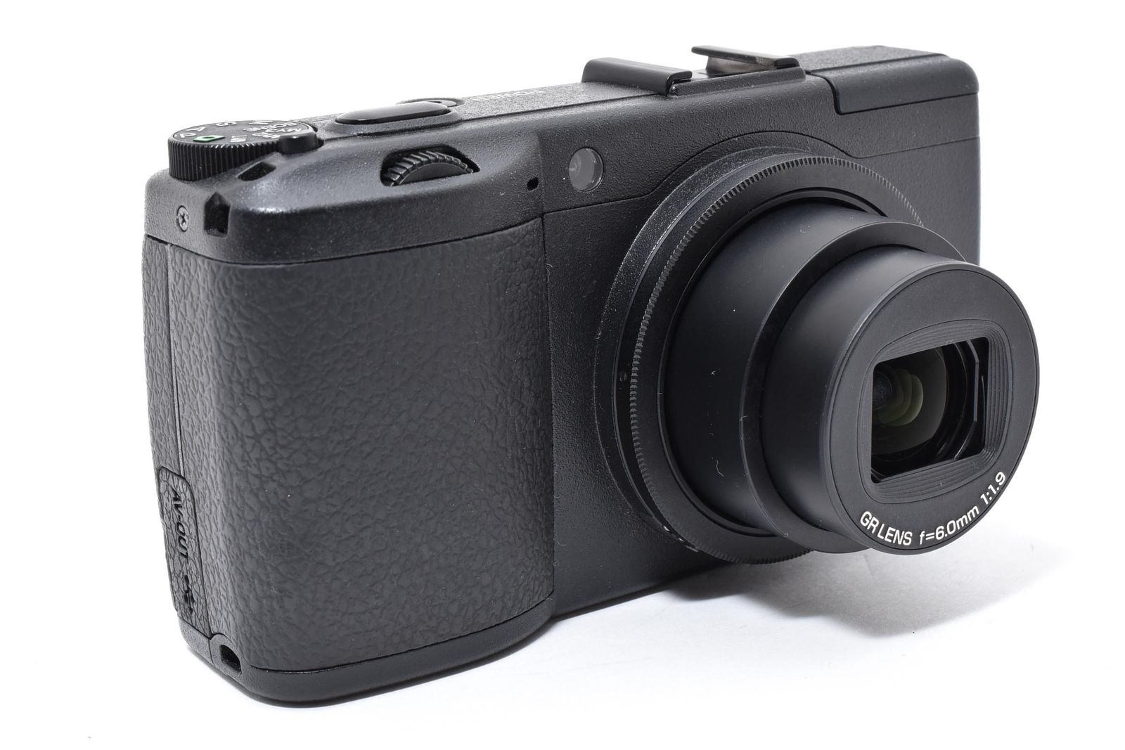 □ ほぼ新品 □ リコー RICOH GR DIGITAL III ≪S数1240回 専用レザー