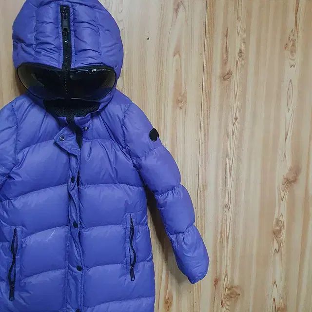 エ アイラライダーズ ストーム キッズ ダウン 6歳用