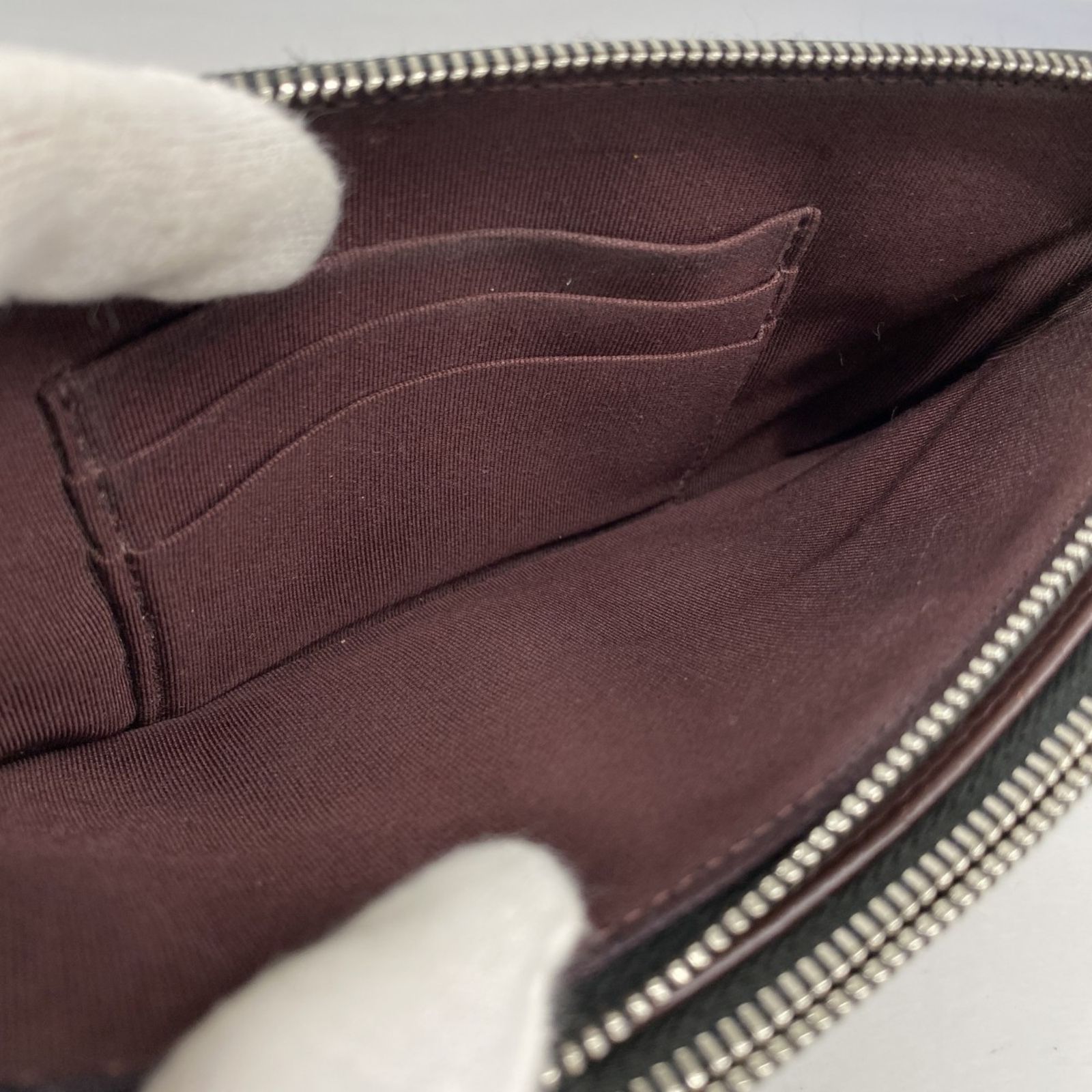 Vステッチ チェーンショルダー