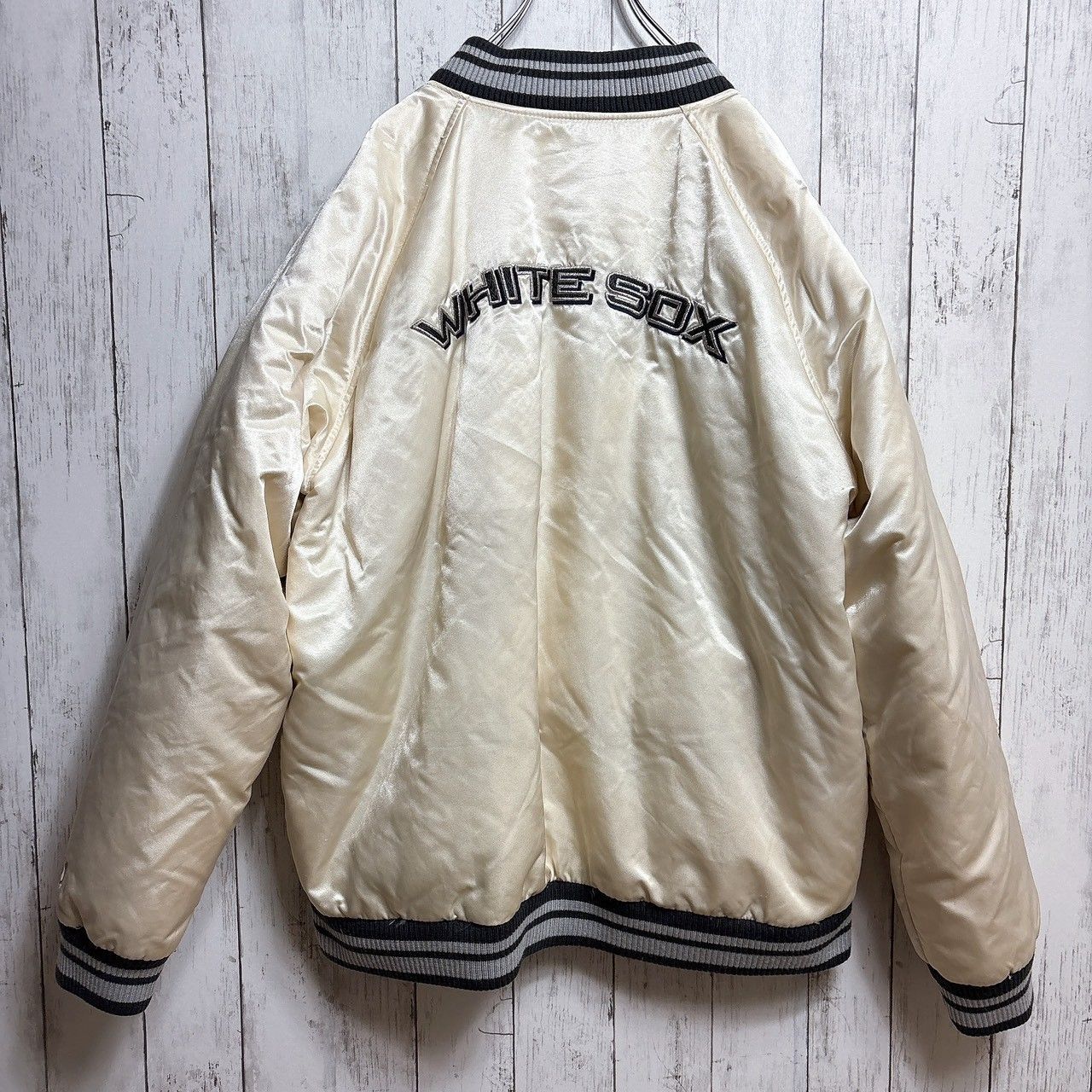 MLB シカゴ・ホワイトソックス サテンスタジアムジャケット ホワイト