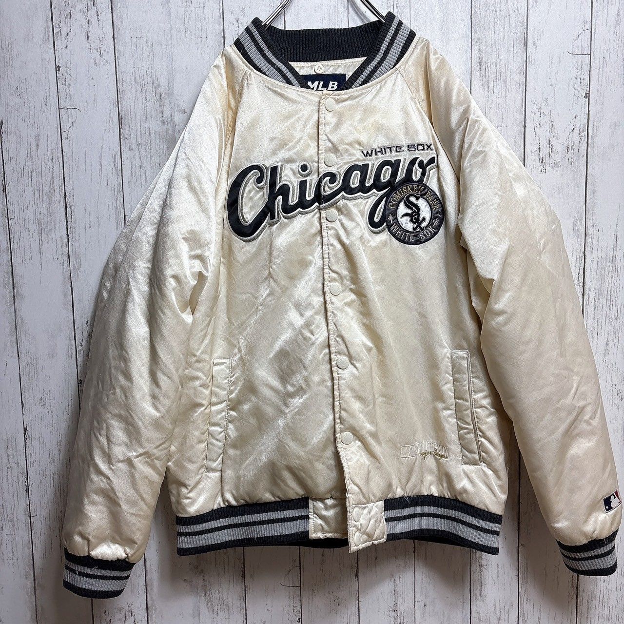MLB シカゴ・ホワイトソックス サテンスタジアムジャケット ホワイト
