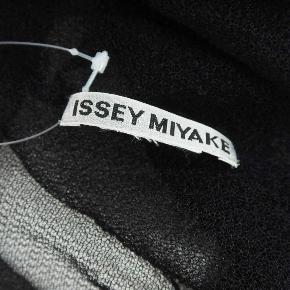 中古】イッセイミヤケ ISSEY MIYAKE 2025年秋冬 ワンピース ブラック  