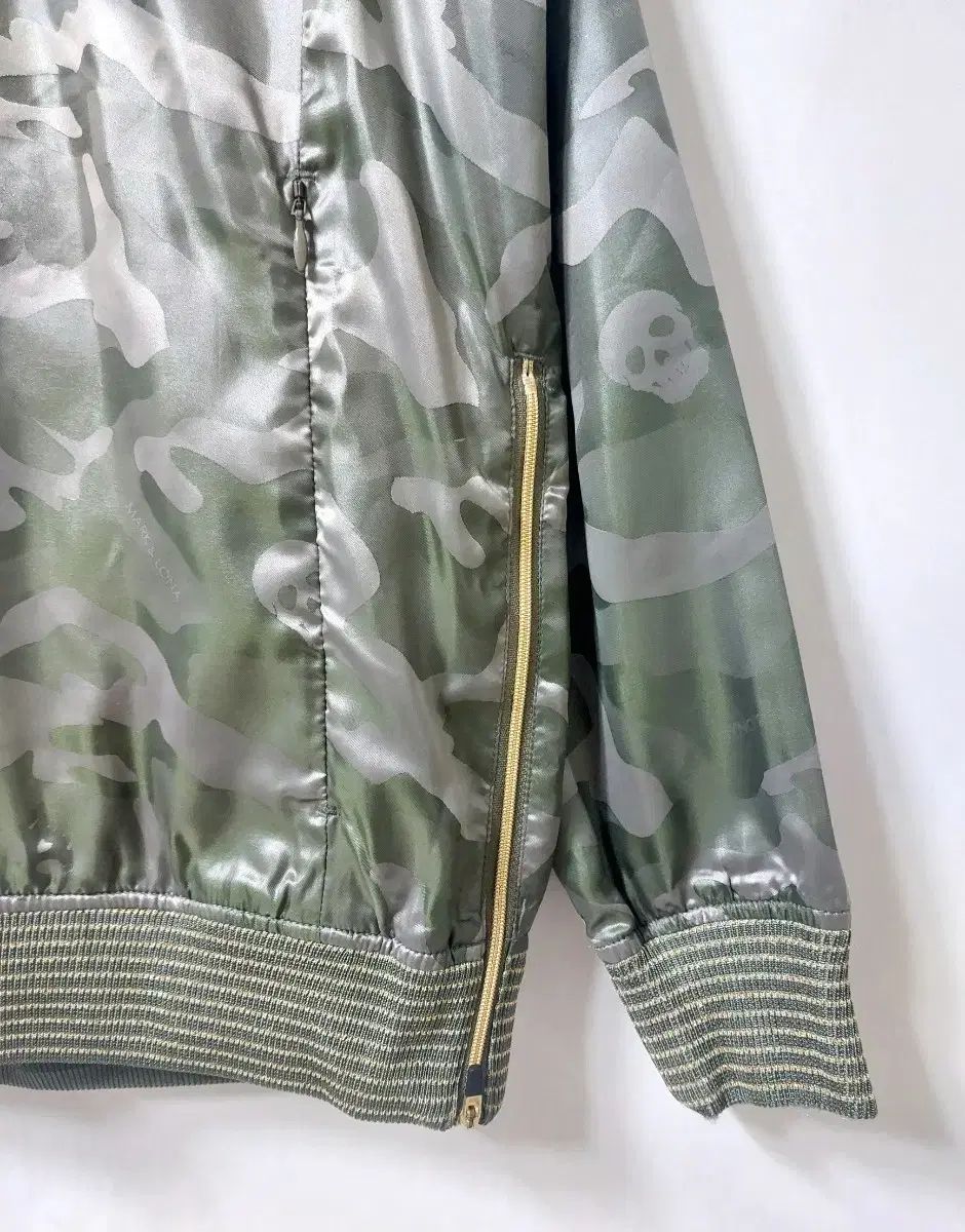 MARK LONA マークアンドロナ ゴルフ サテン ウィンドブレーカー L