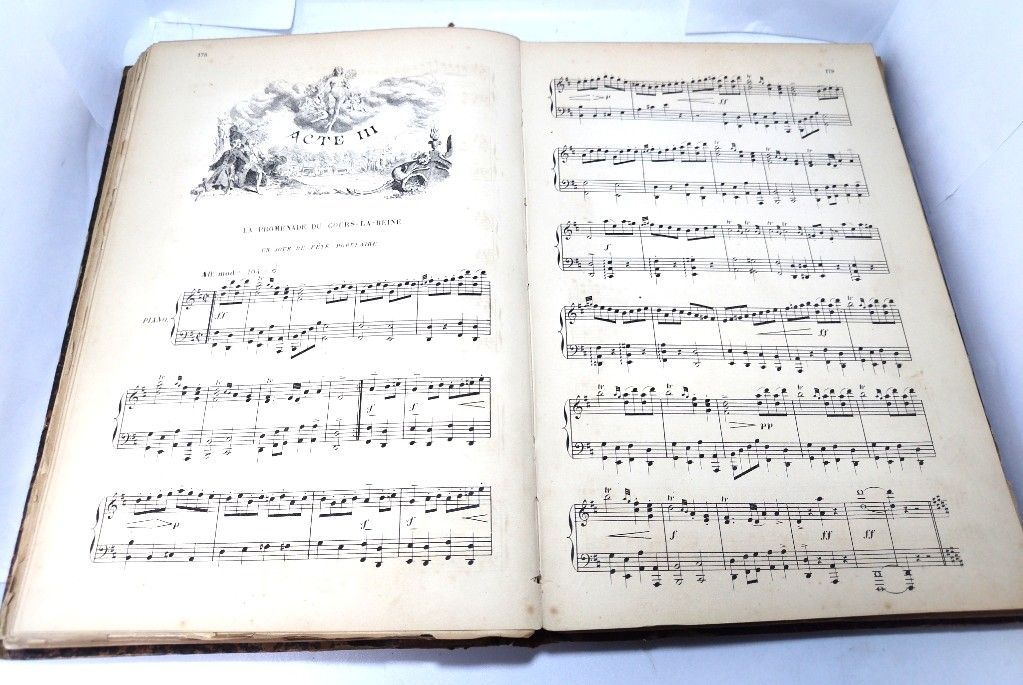 オペラ楽譜 MANON Opera Comique en 5 Actes et 6 Tableaux Musique de J.MASSENET G.HARTMANN