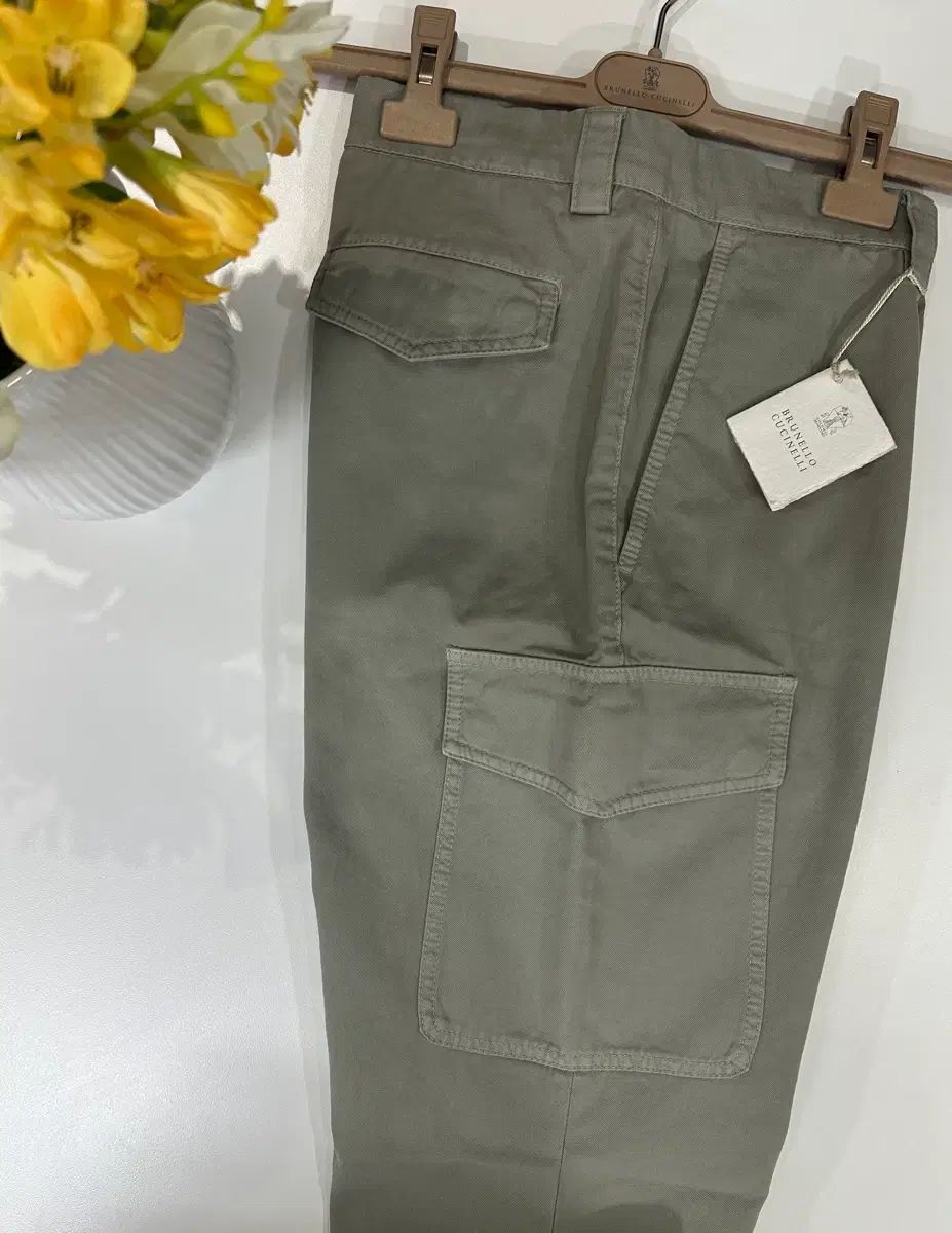 ブルネロクチネリ カーゴ チノ パンツ