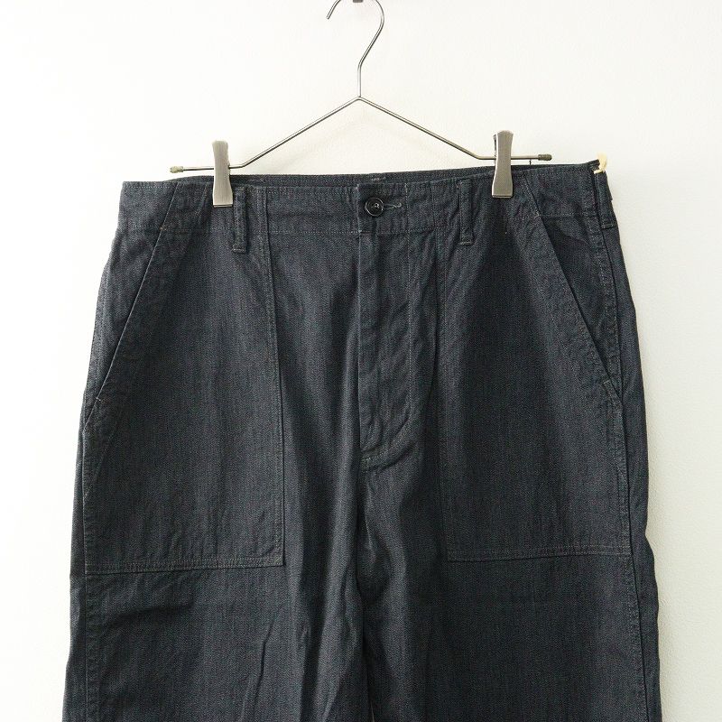撚杢平の908ベイカーパンツ