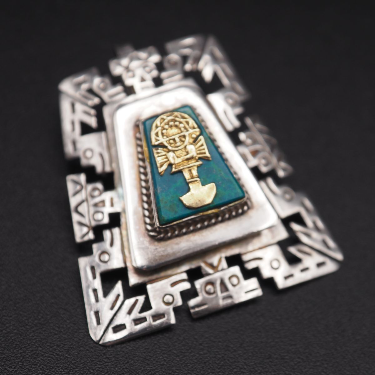 L 416 ターコイズ トルコ石 925 18 K刻印 ブローチ トゥミ 彫刻 デザイン シルバー×ゴールド コンビ ヴィンテージ 誕生石