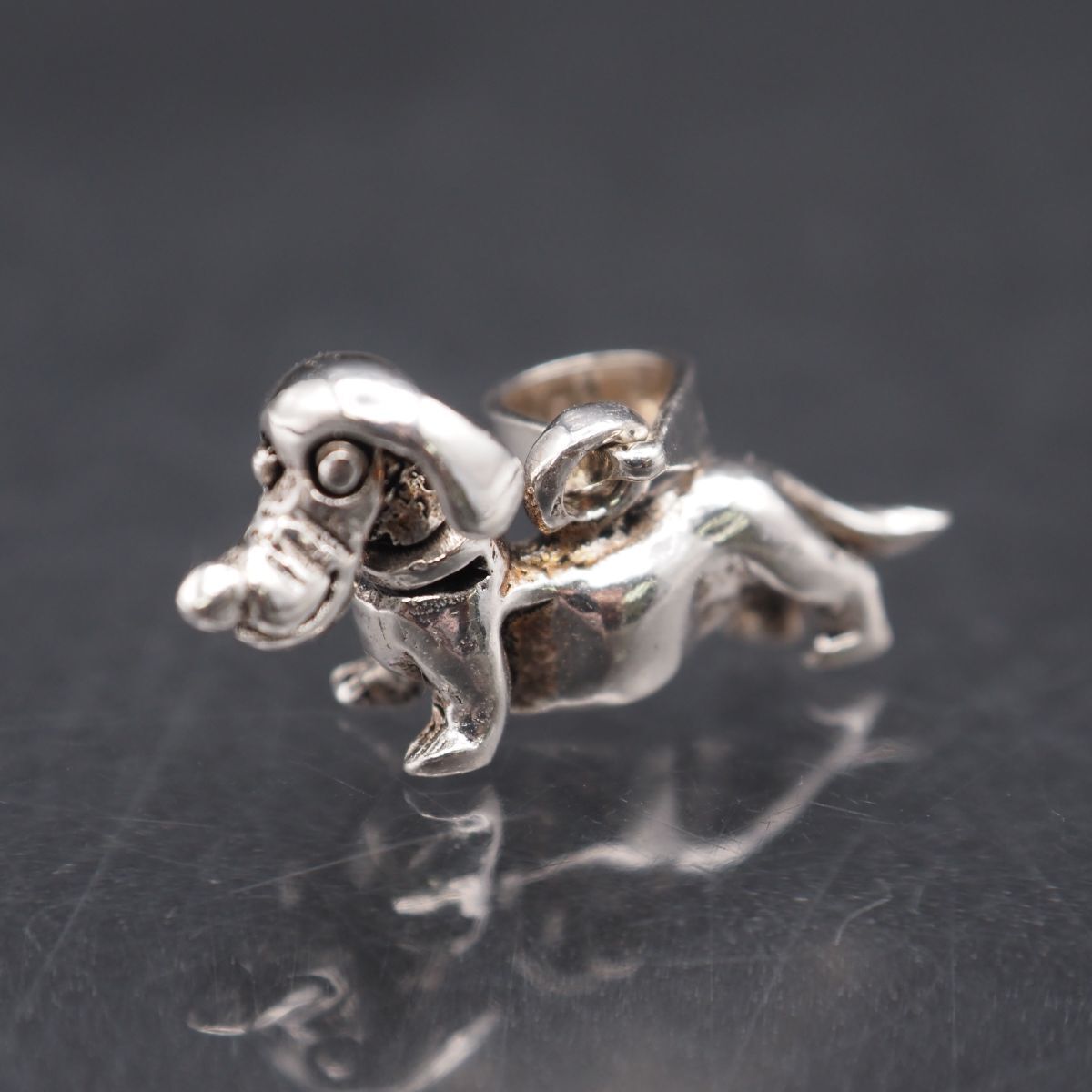 L239 ヴィンテージ 925刻印 ペンダント トップ ドッグ 犬 ダックス