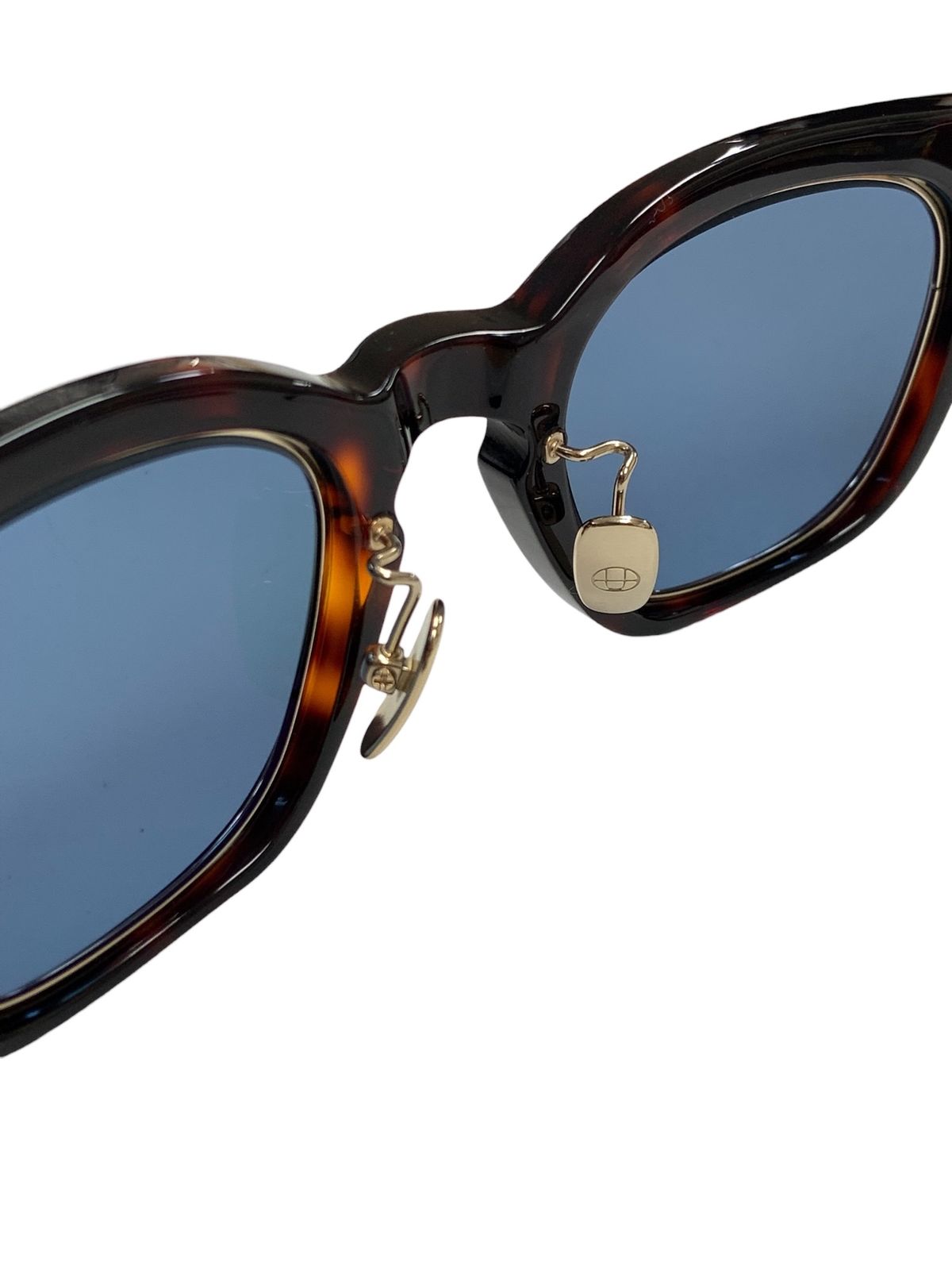 ドメスティックインターナショナル DI-1011