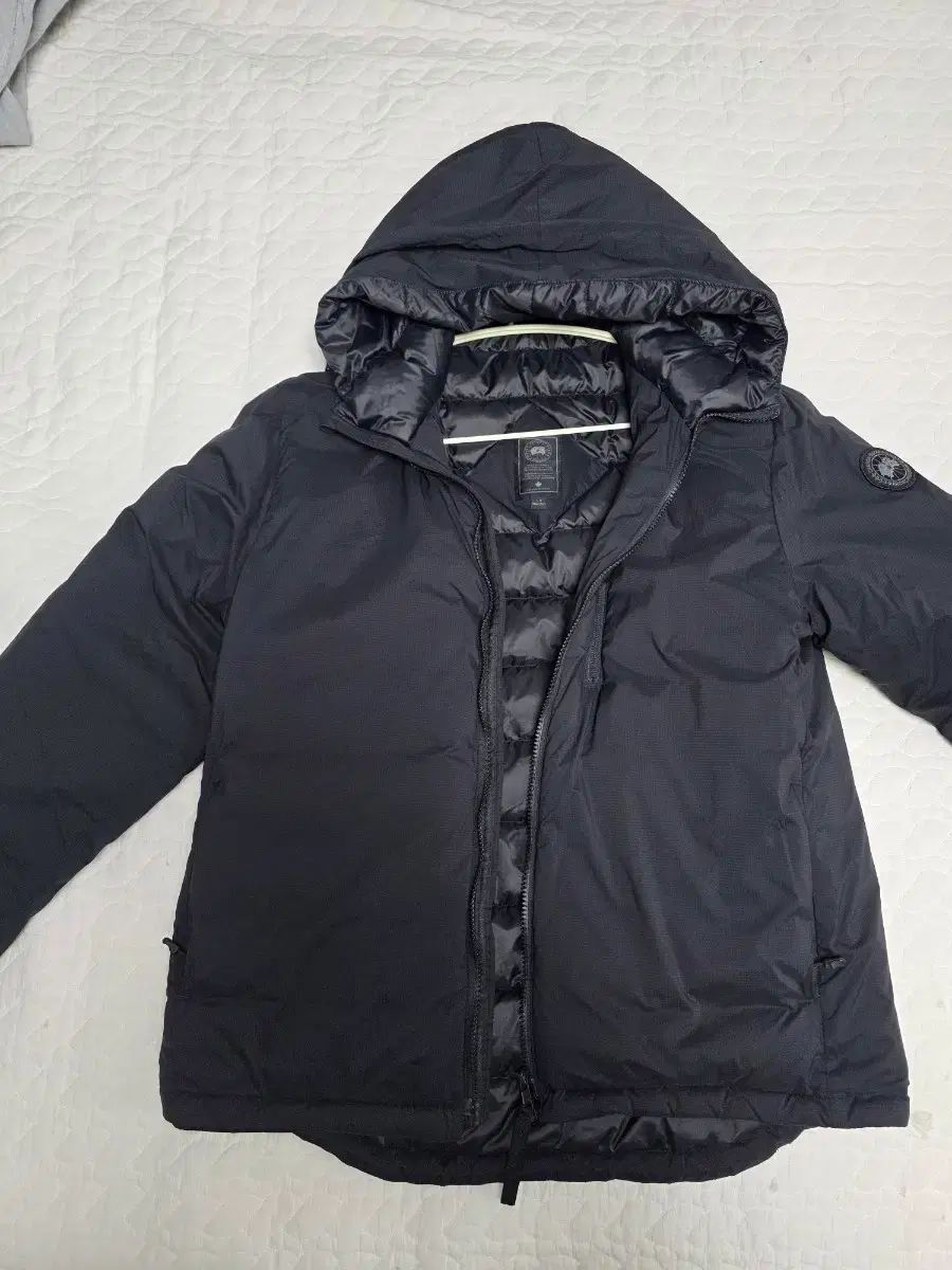 Canada Goose カナダグース ロッジ フーディー BLACK LABEL 軽量ダウン L