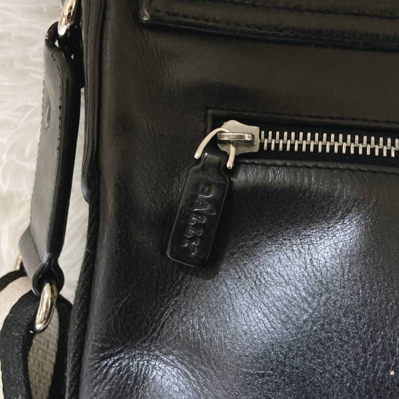 良品 バリー メッセンジャー ショルダーバッグ トレスポ レザー 黒 A4可 BALLY バリー メッセンジャーバッグ トレスポ A4 レザー 黒 ショルダー