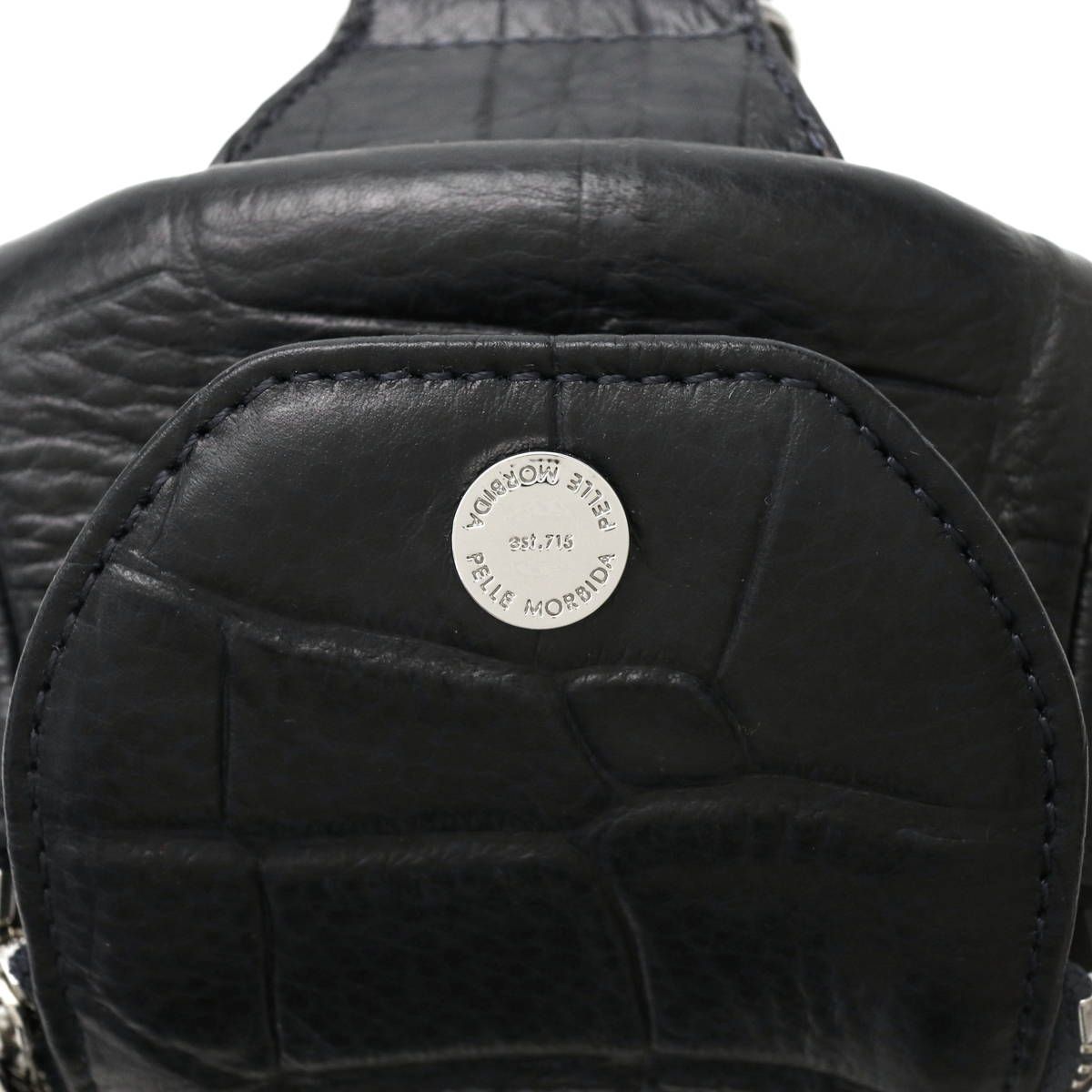 ペッレモルビダ ボディバッグ レザー 黒 最終値引き！ PELLE