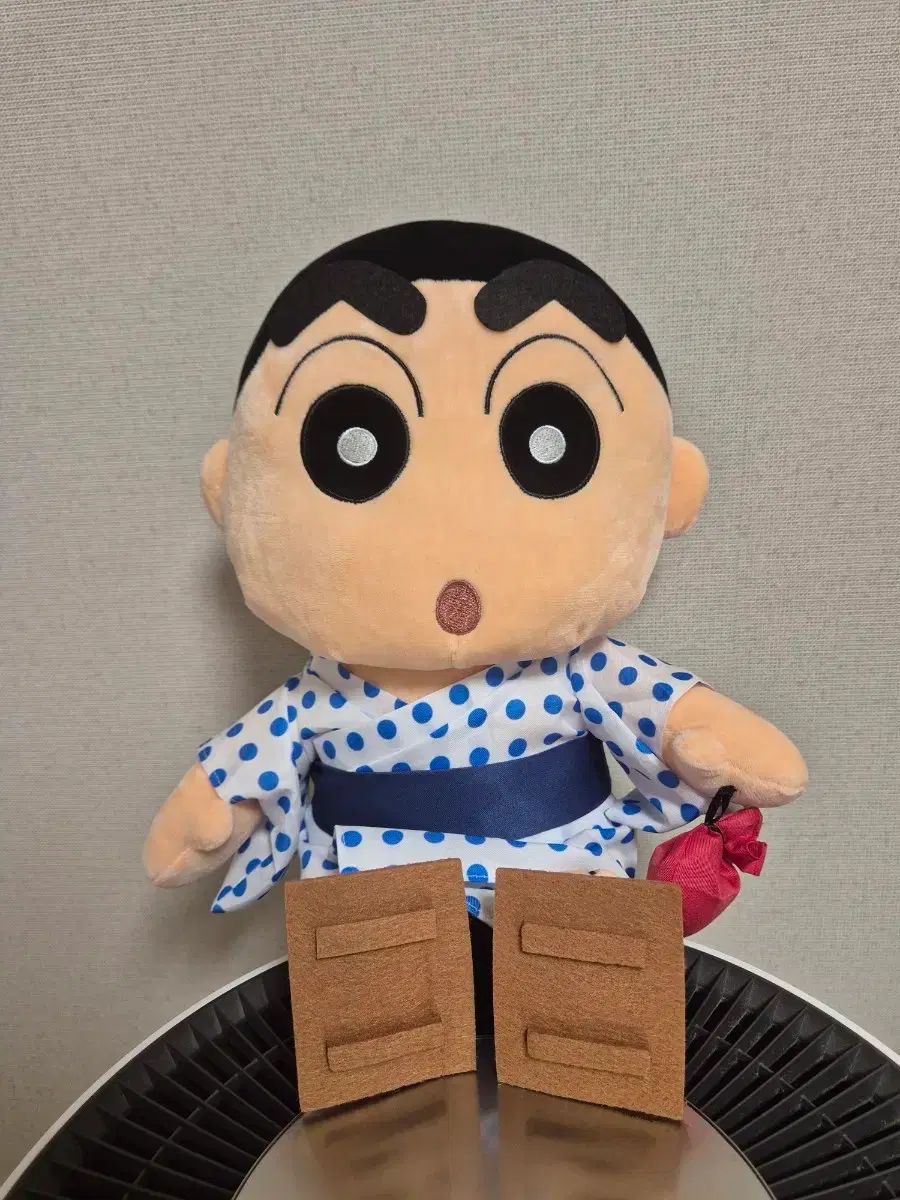 浴衣 着物 クレヨンしんちゃん 30cm ぬいぐるみ