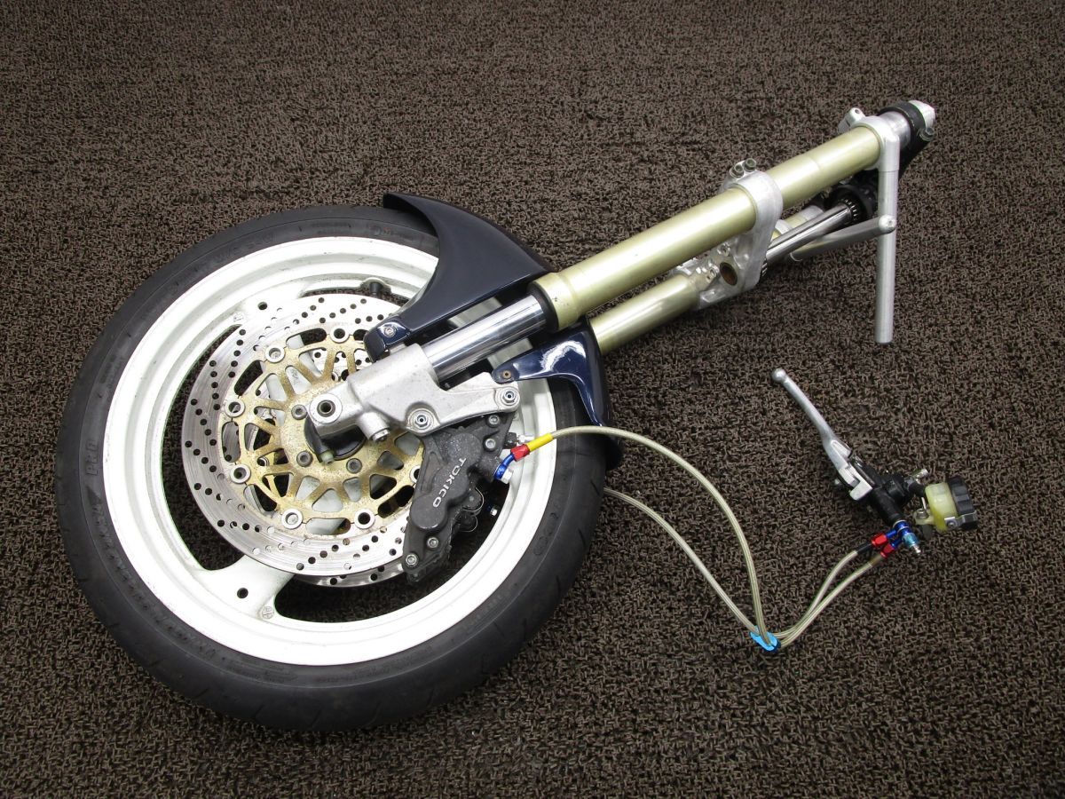 RG 400ガンマ フロントホイール ASSY A 9665 倒立 フロントフォーク キャリパー ディスク フェンダー HK 31 スズキ K 301 キャブ車