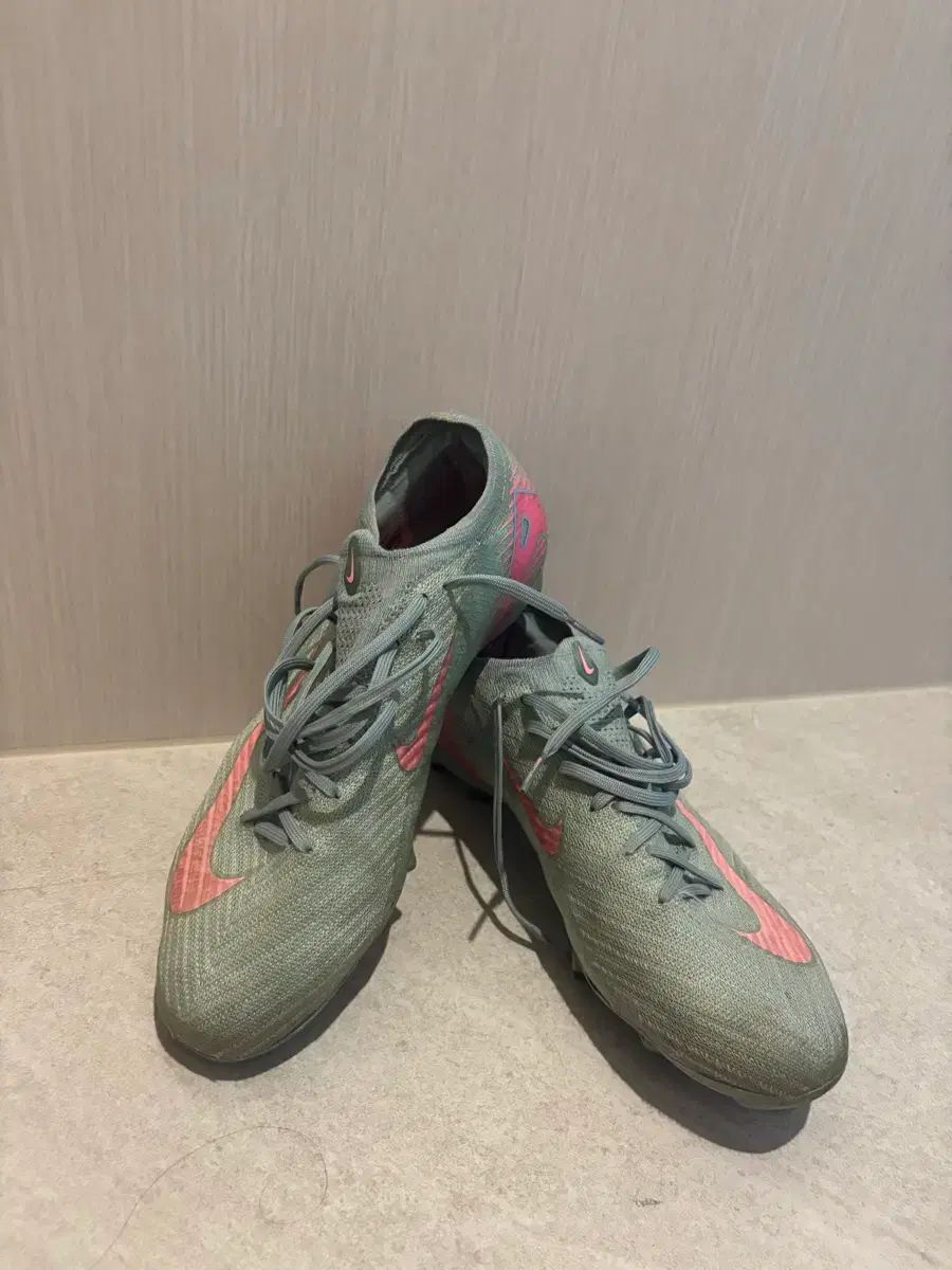 NIKE マーキュリアル ベイパー エリート FG サッカーシューズ 270