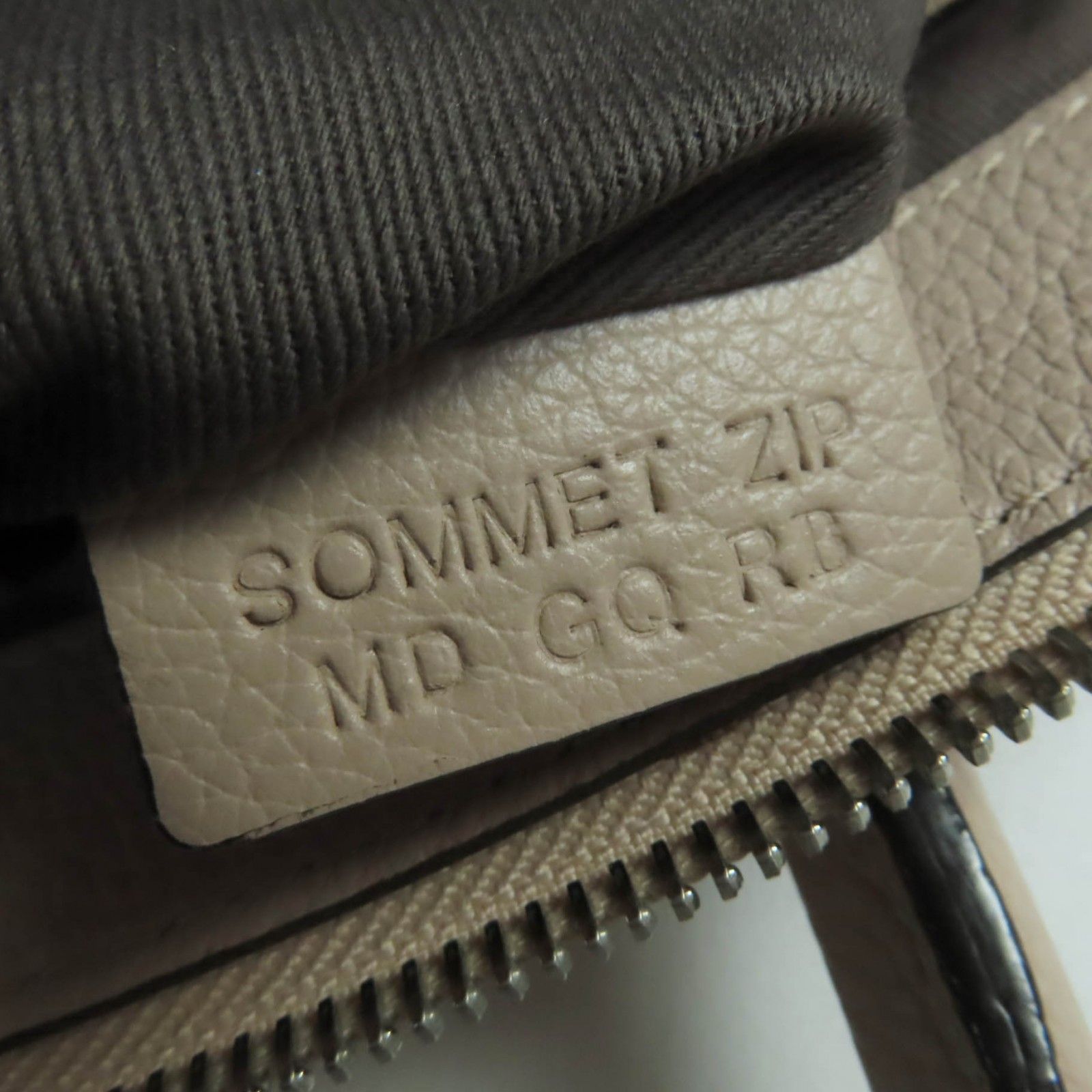 美品☆BALLY バリー SOMMET ZIP ロゴ刻印 レザー 2WAY ハンドバッグ