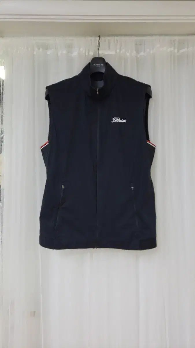 Titleist ゴルフベスト TWMV1896 ブラック Titleist(タイトリスト) ブラック 最高 ゴルフ ベスト Titleist ゴルフ