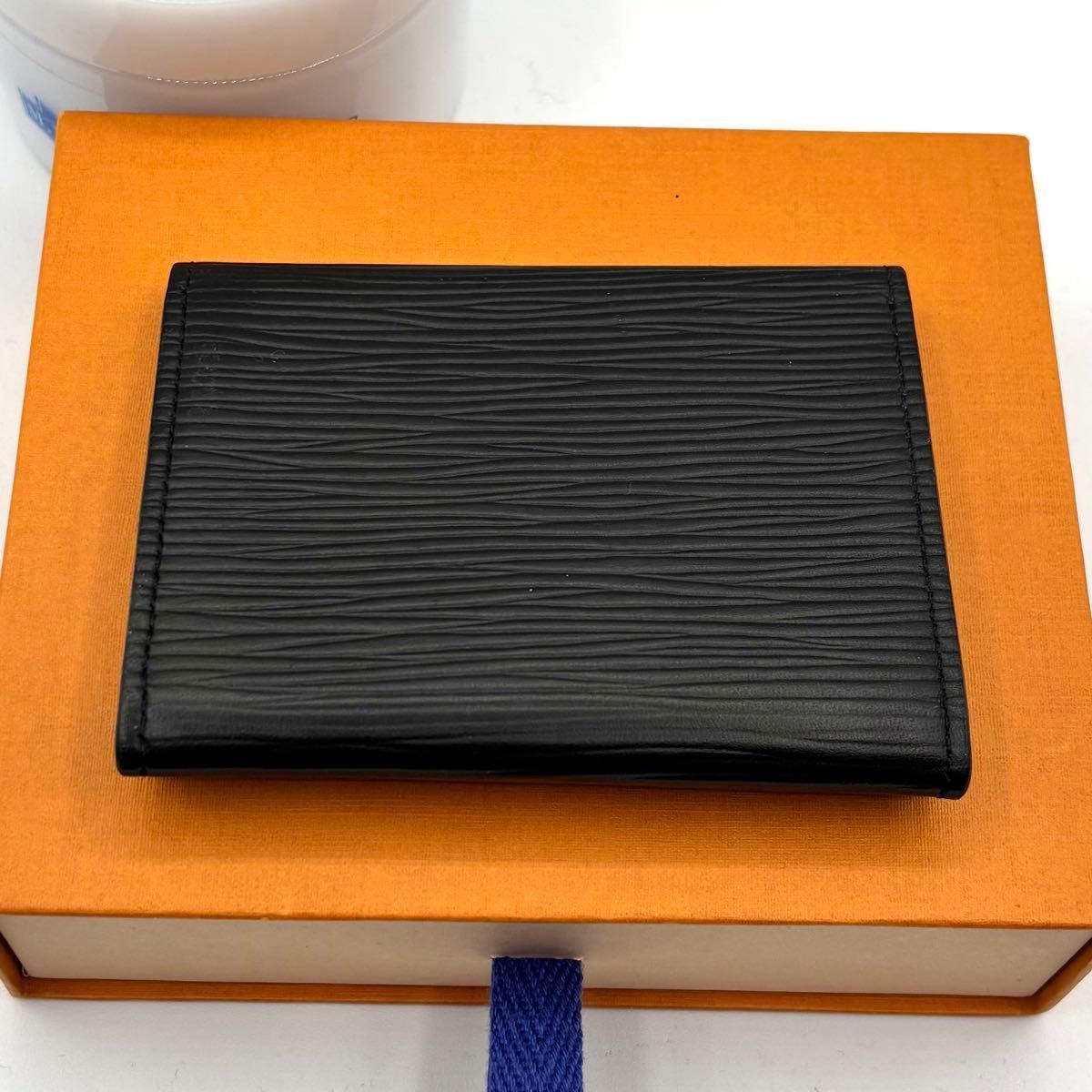 ルイヴィトン 名刺入れ エピ アンヴェロップ カルト 黒 楽天市場】【未使用品】 ルイヴィトン 名刺入れ アンヴェロップ カルト